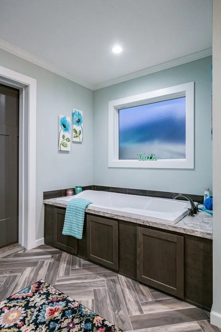 Winston-Houston-Bathroom-Tub-1.jpg