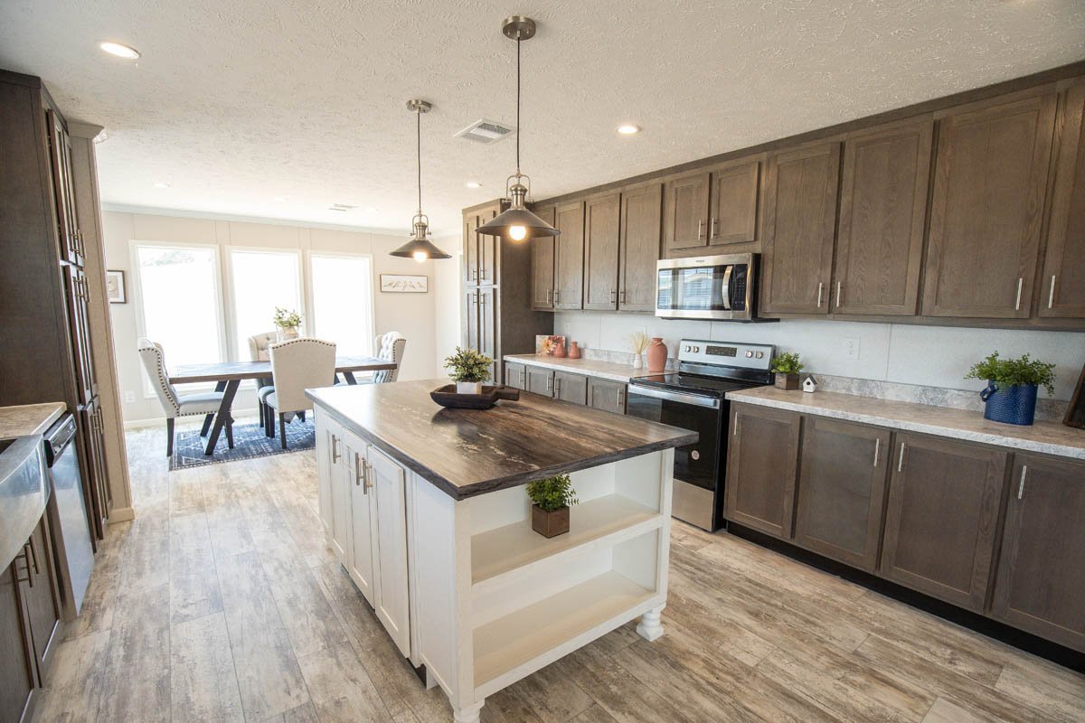 Bravo-Juno-Kitchen-1.jpg