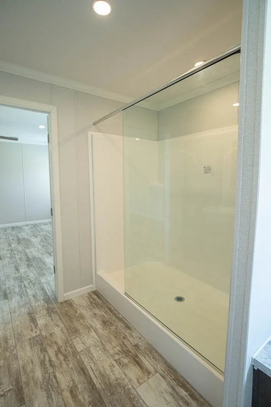 Bravo-Juno-Bathroom-5.jpg