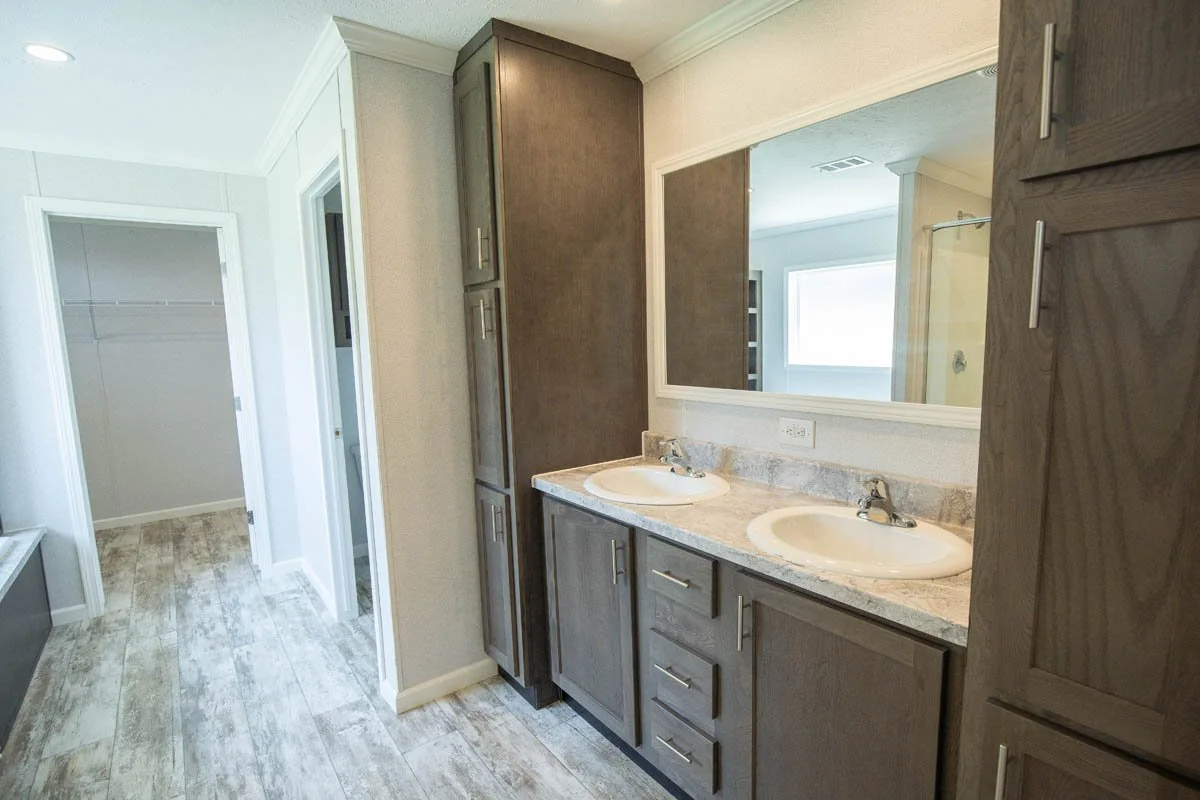 Bravo-Juno-Bathroom-2.jpg