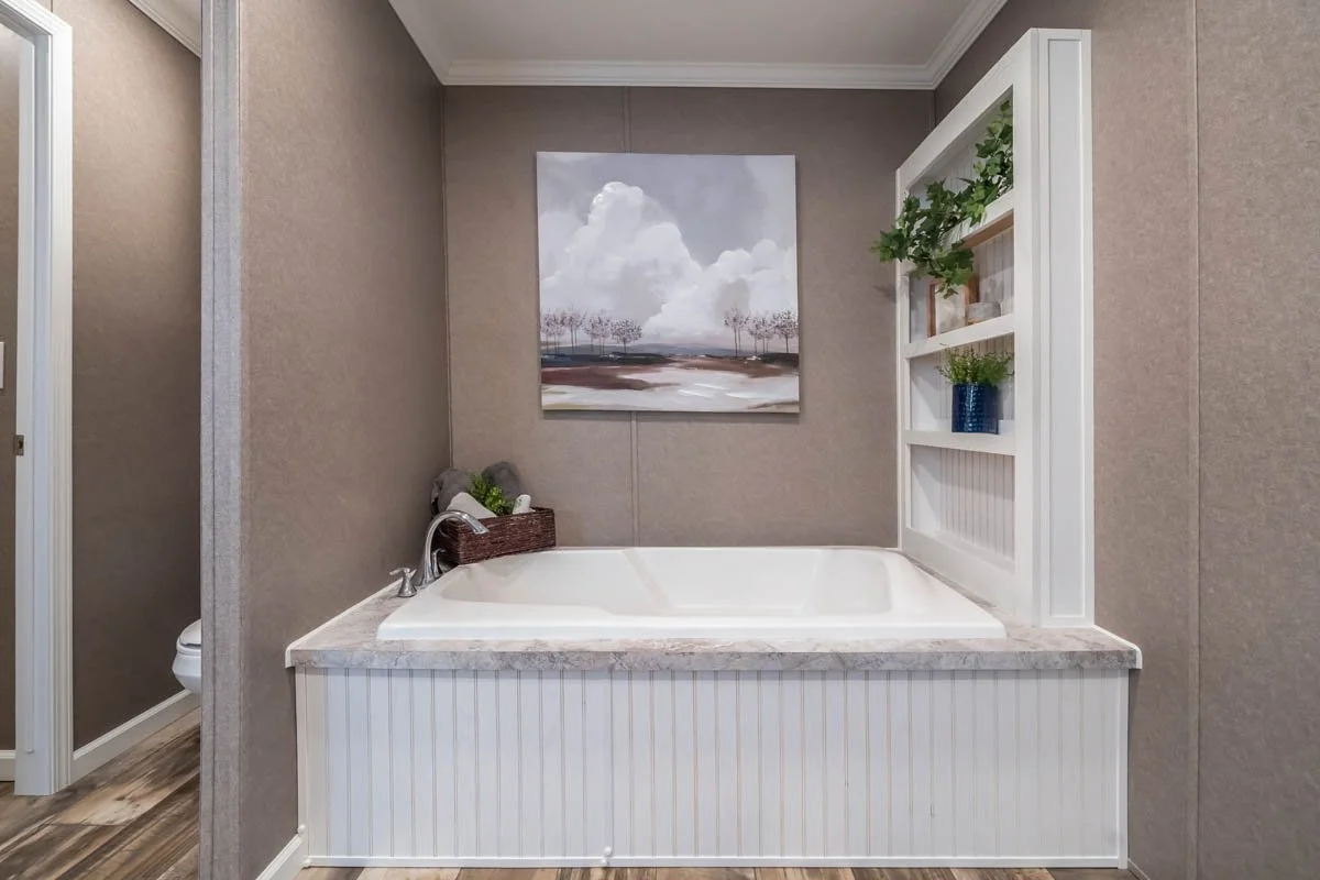 Bravo-Ruby-Bathroom-3.jpg