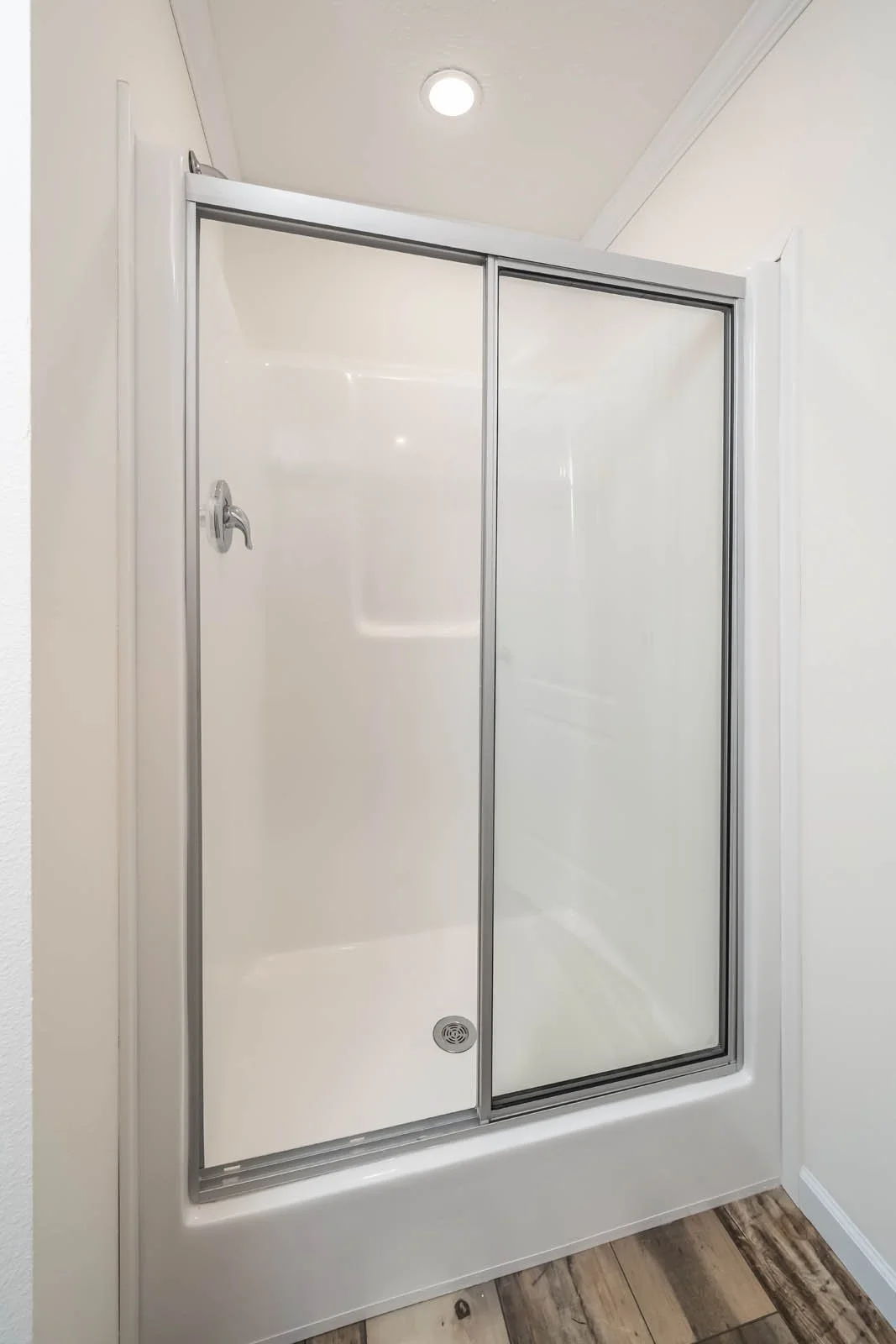 Bravo-Milo-Bathroom-7.jpg