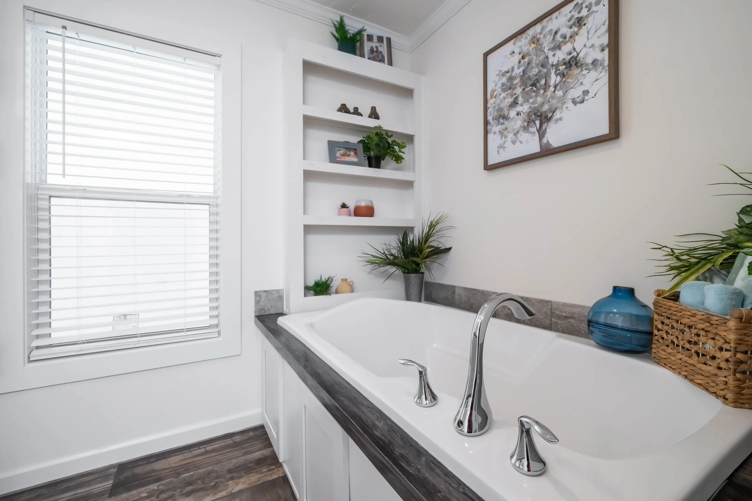 Bravo-Milo-Bathroom-8.jpg
