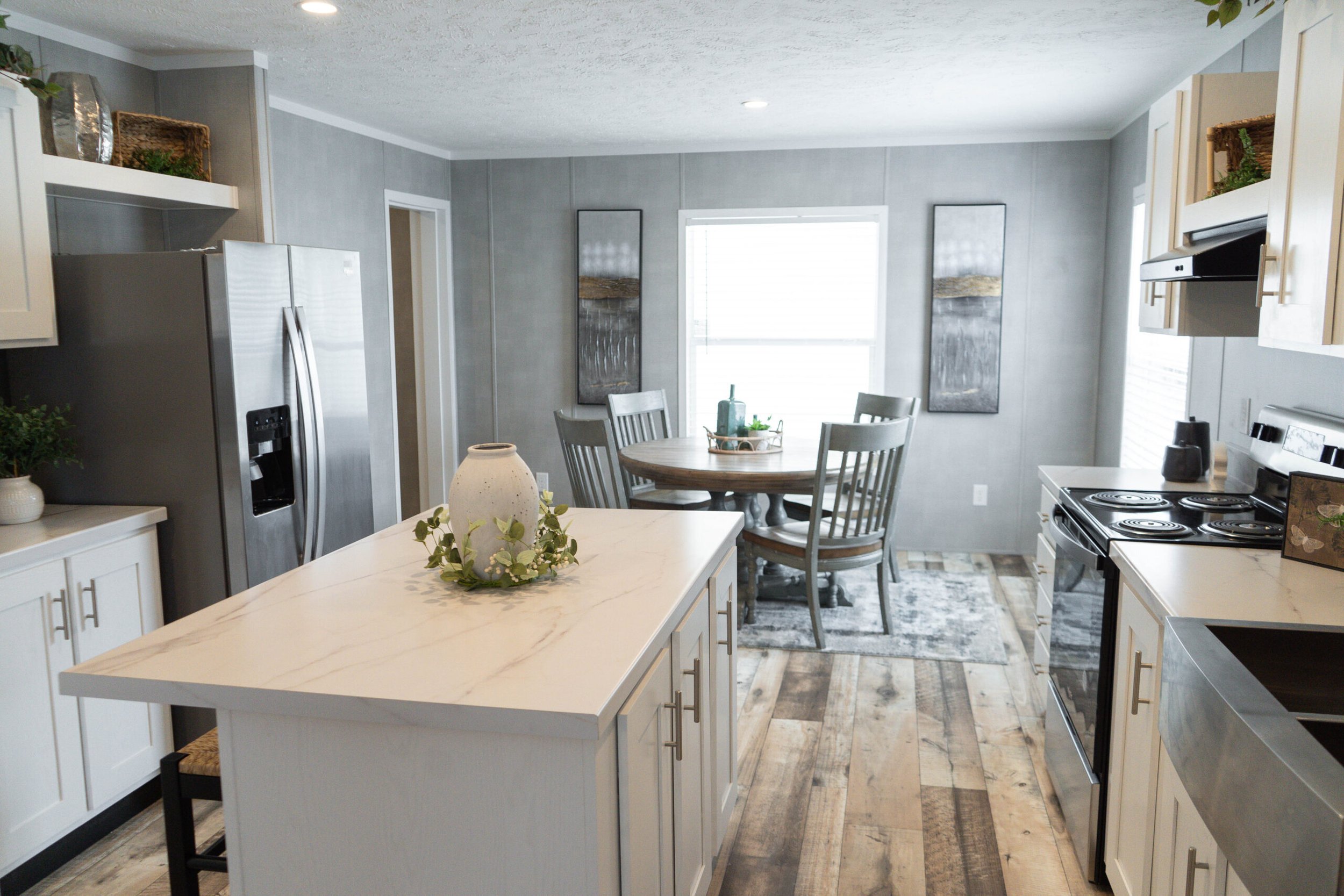 Embark-Rover-Kitchen-Dining-1.jpg