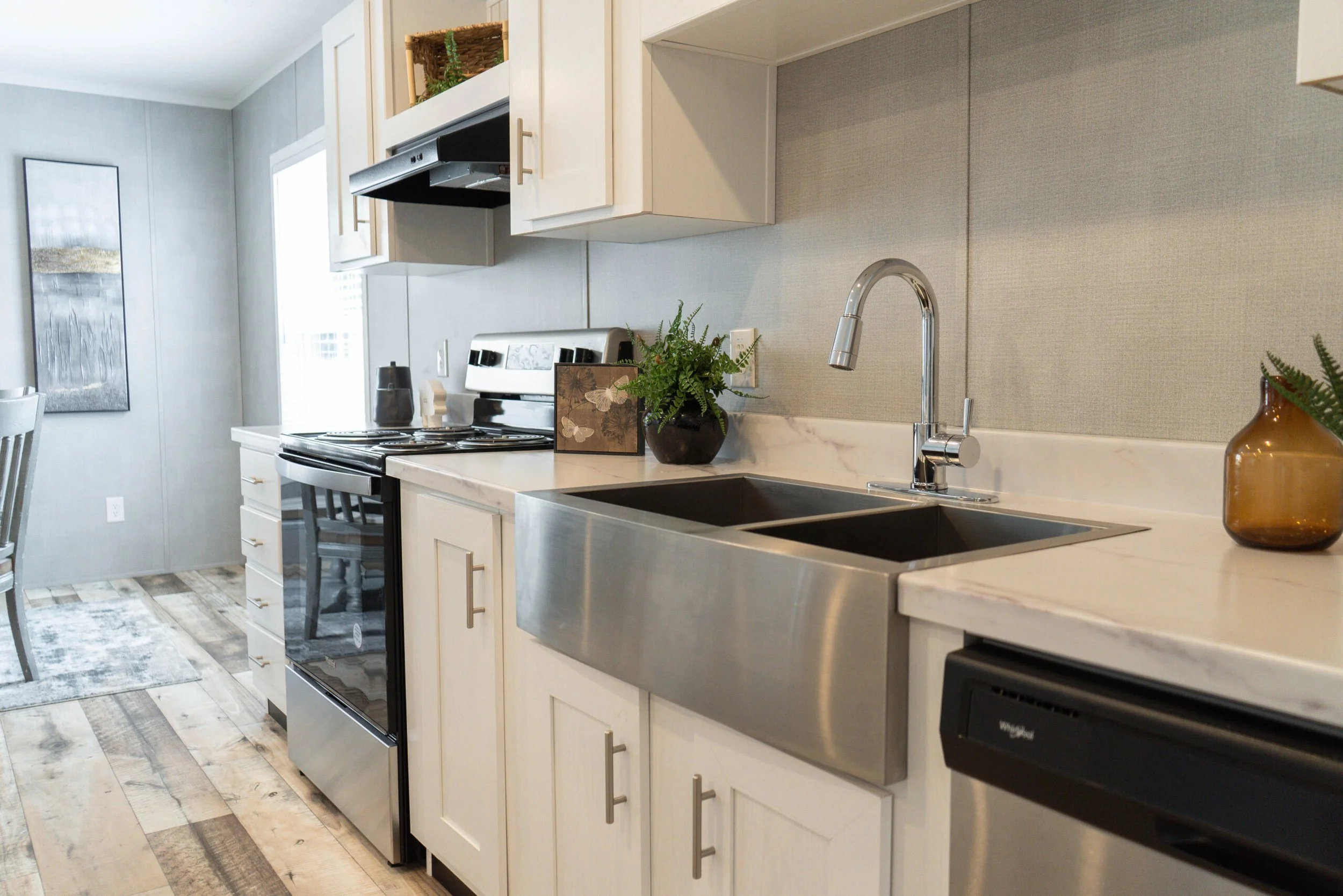 Embark-Rover-Kitchen-2.jpg