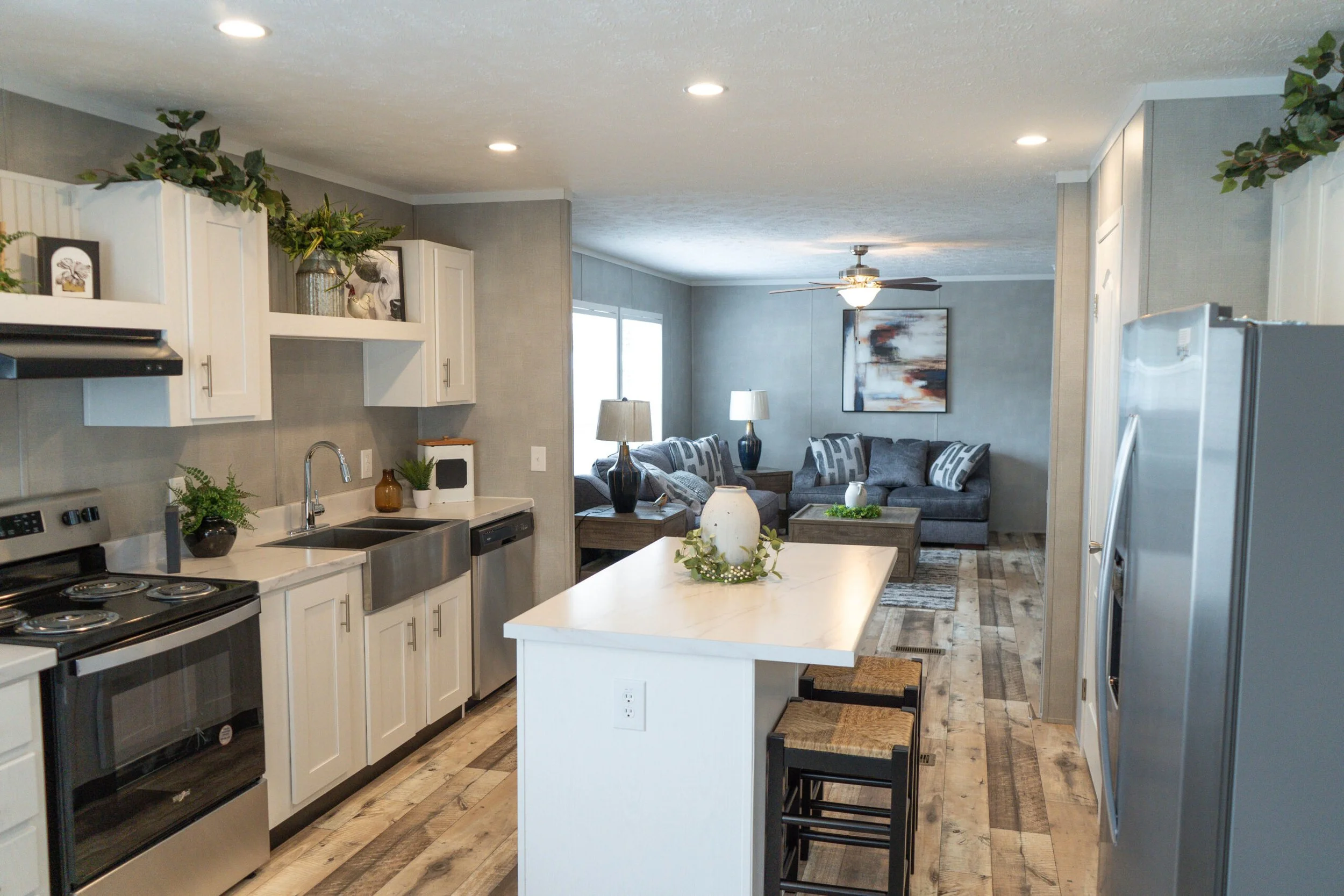 Embark-Rover-Kitchen-1.jpg