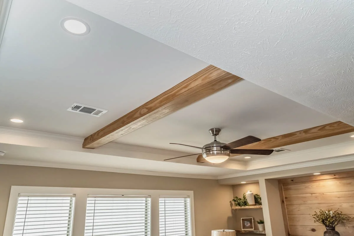 Winston_Helicon_20_Ceiling_6810-1.jpg