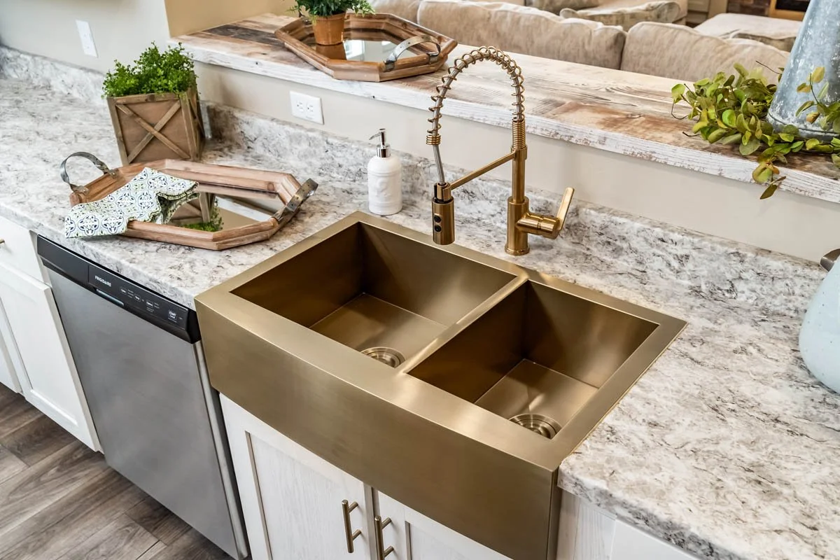 Winston_Helicon_20_Sink_6971-1.jpg