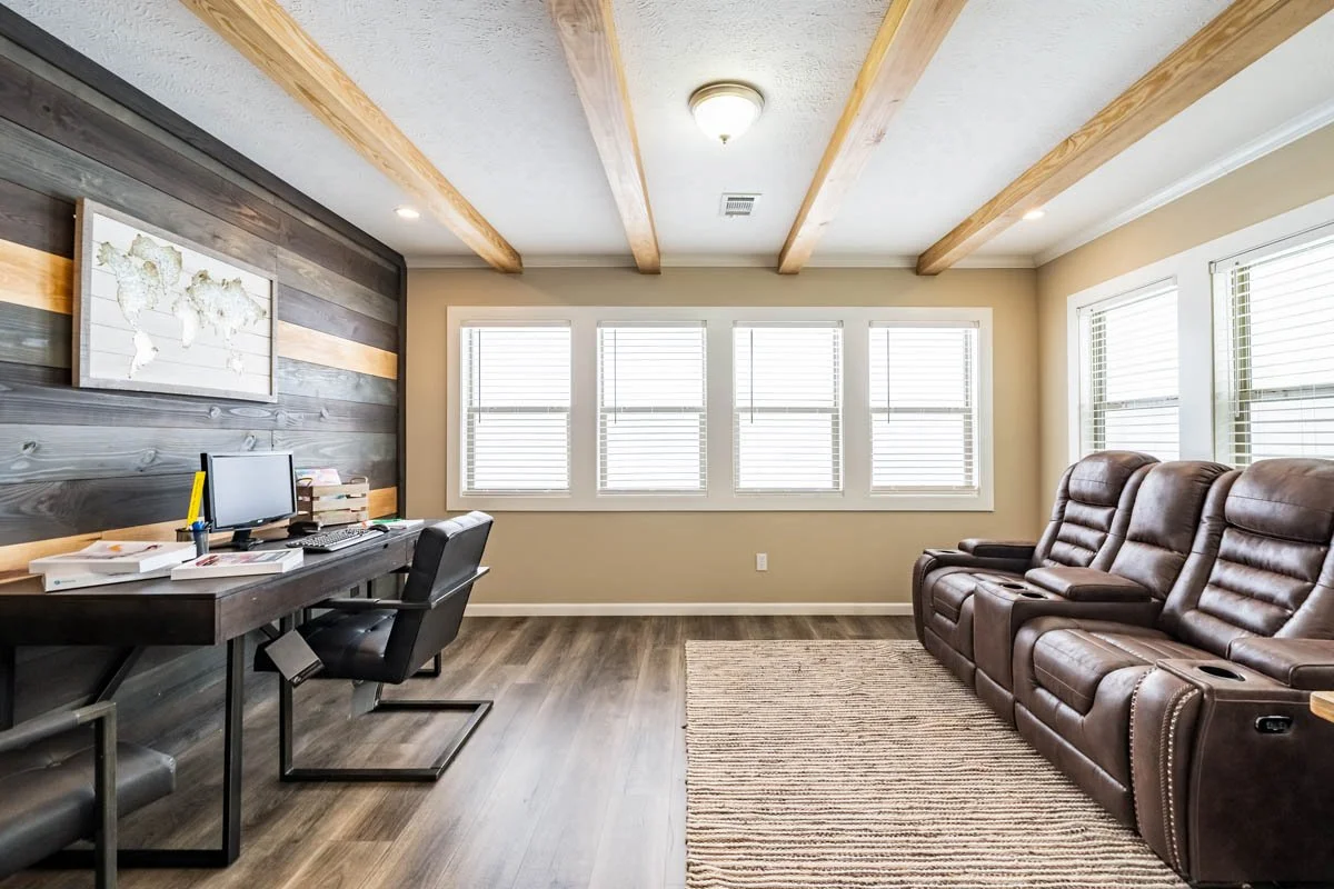 Winston_Helicon_20_Office_7095-1.jpg