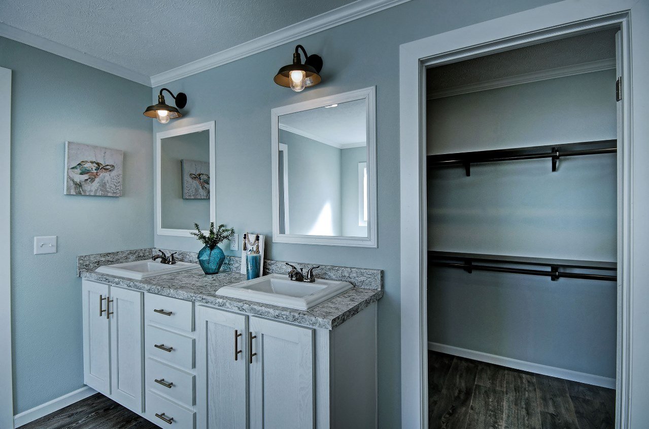 Winston-Sardis-Bathroom-6.jpg