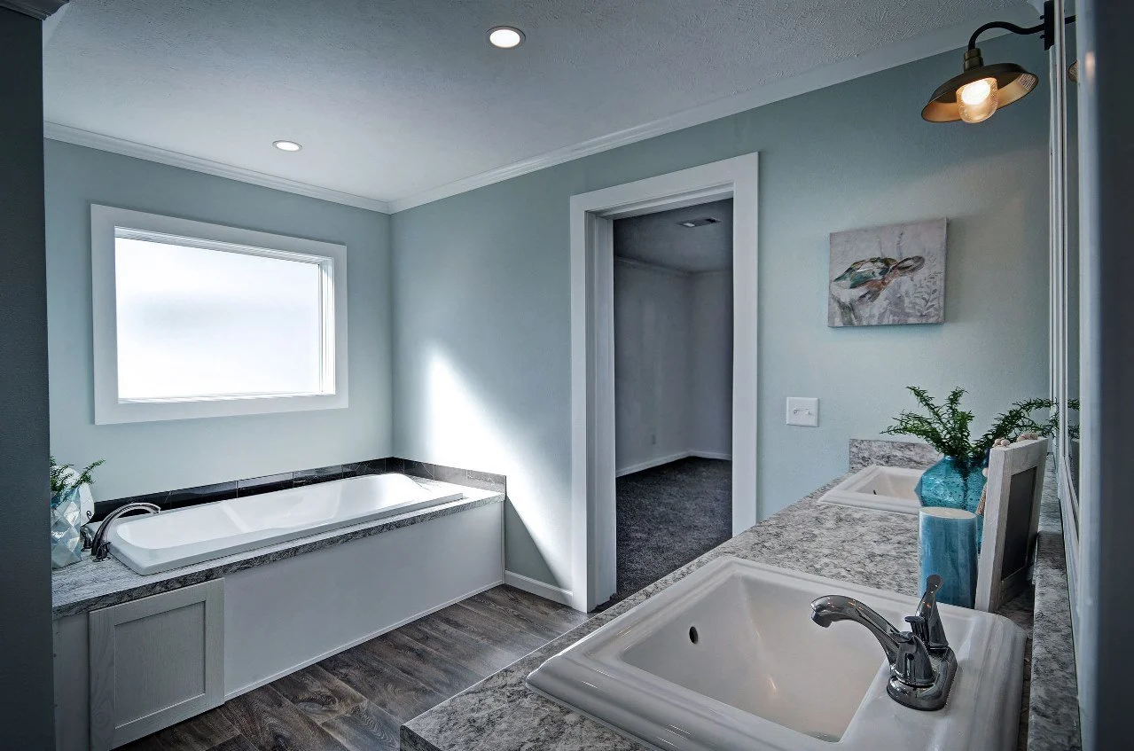 Winston-Sardis-Bathroom-4.jpg