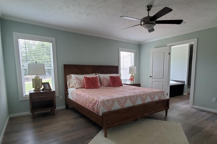 Winston-Kinlock-Falls-Bedroom-1.png