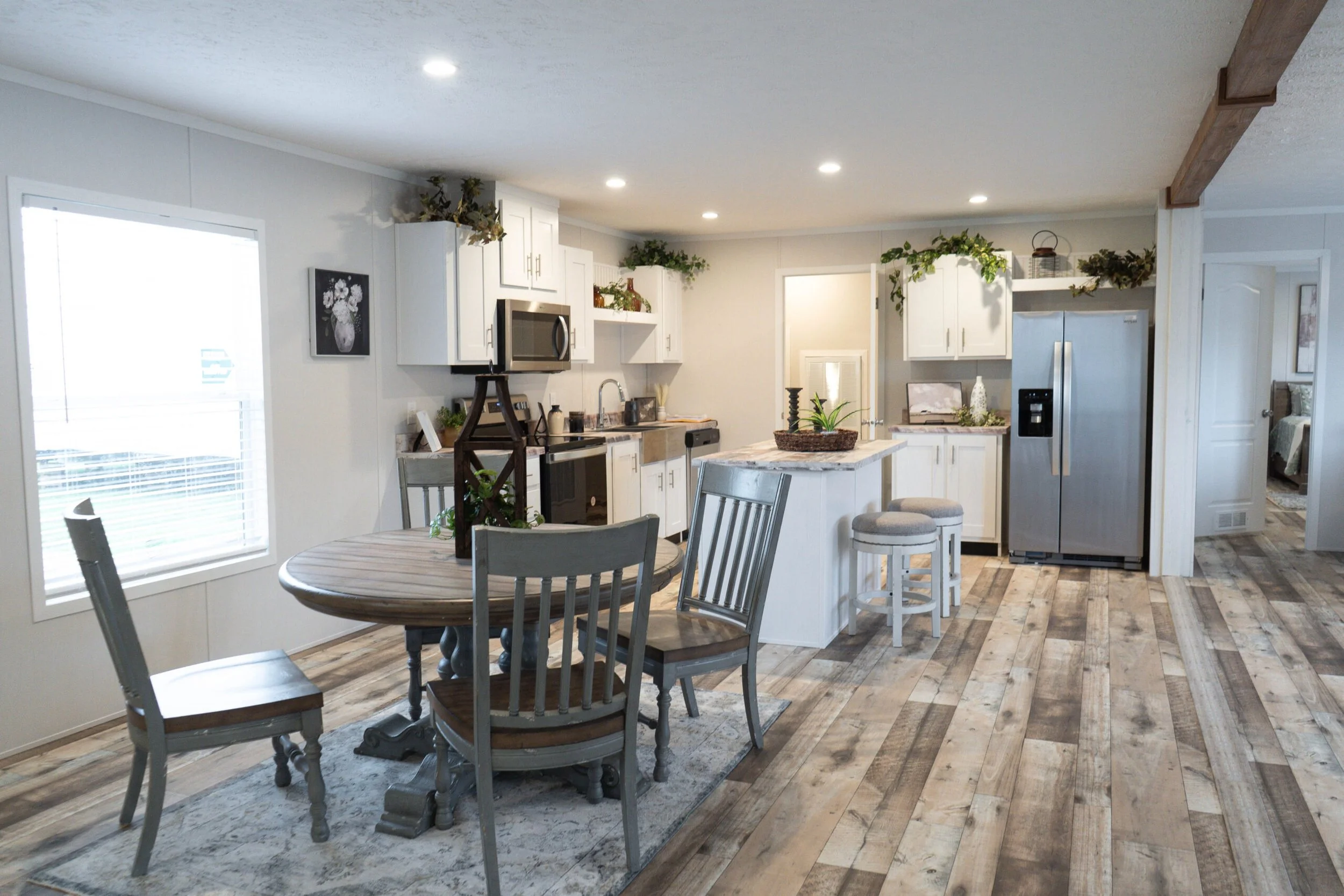 Embark-BigSky-Kitchen-1.jpg