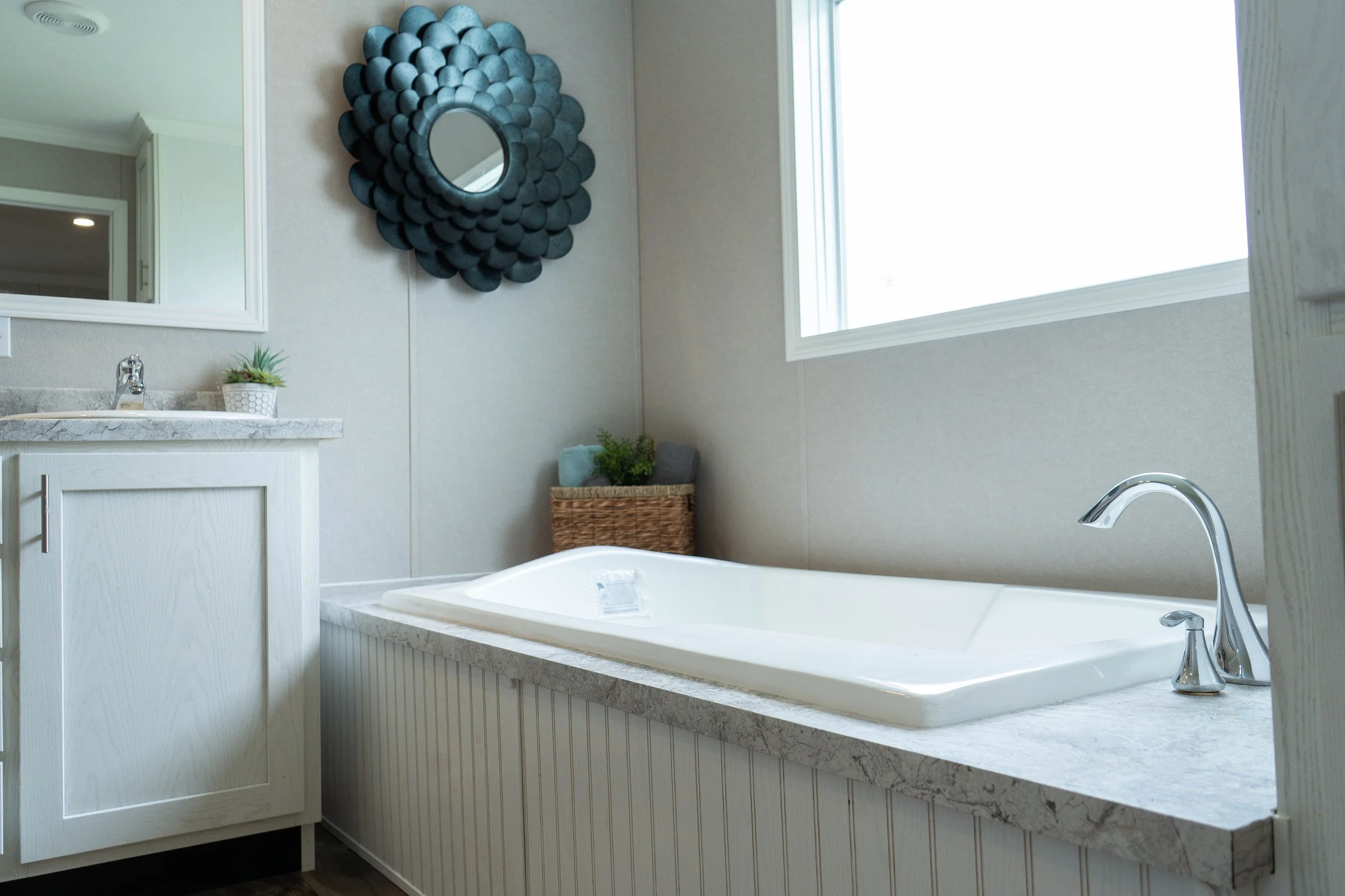 Bravo-Ace-Bathroom-1.jpg