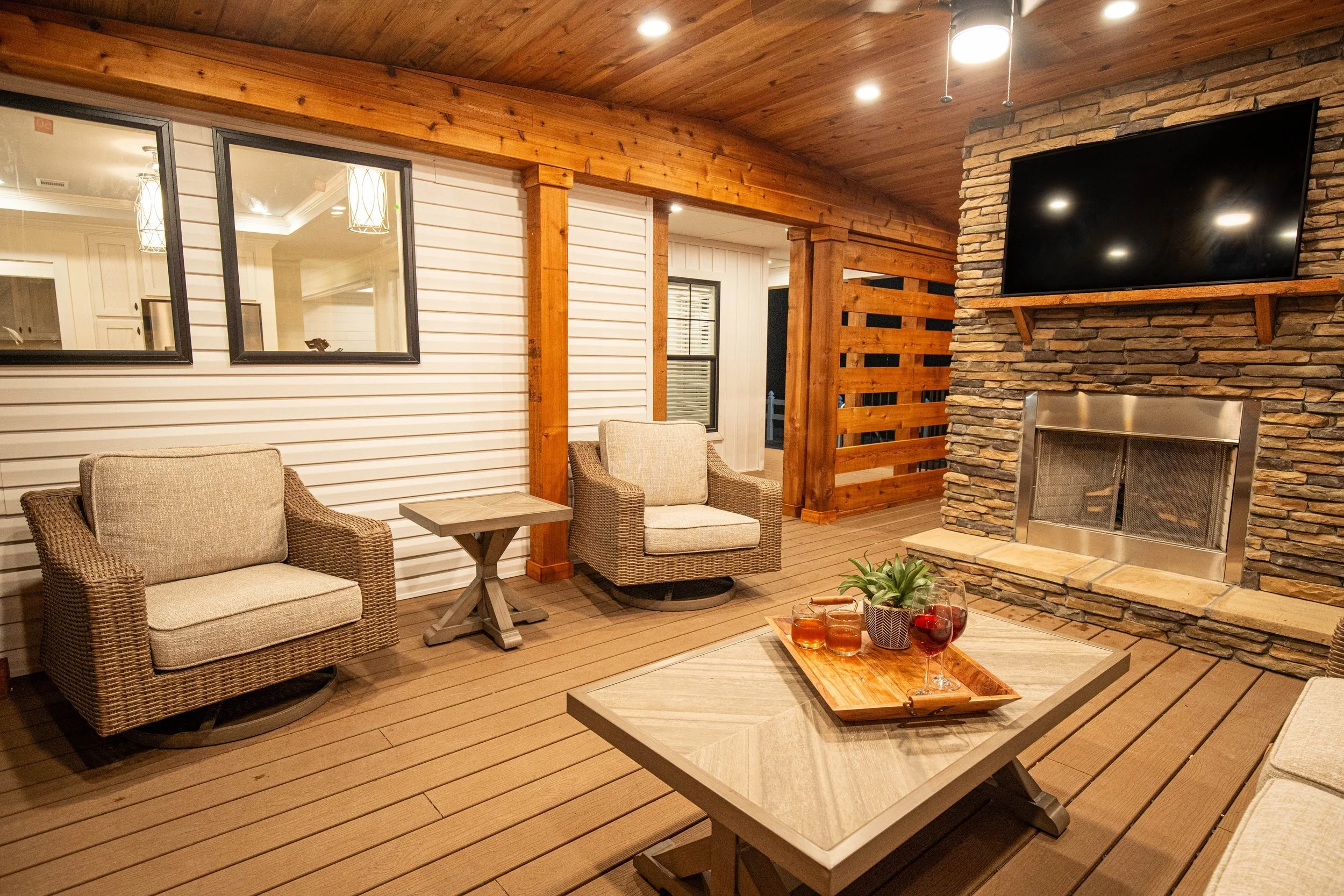 Winston-Firefly-Exterior-Deck-6.jpg