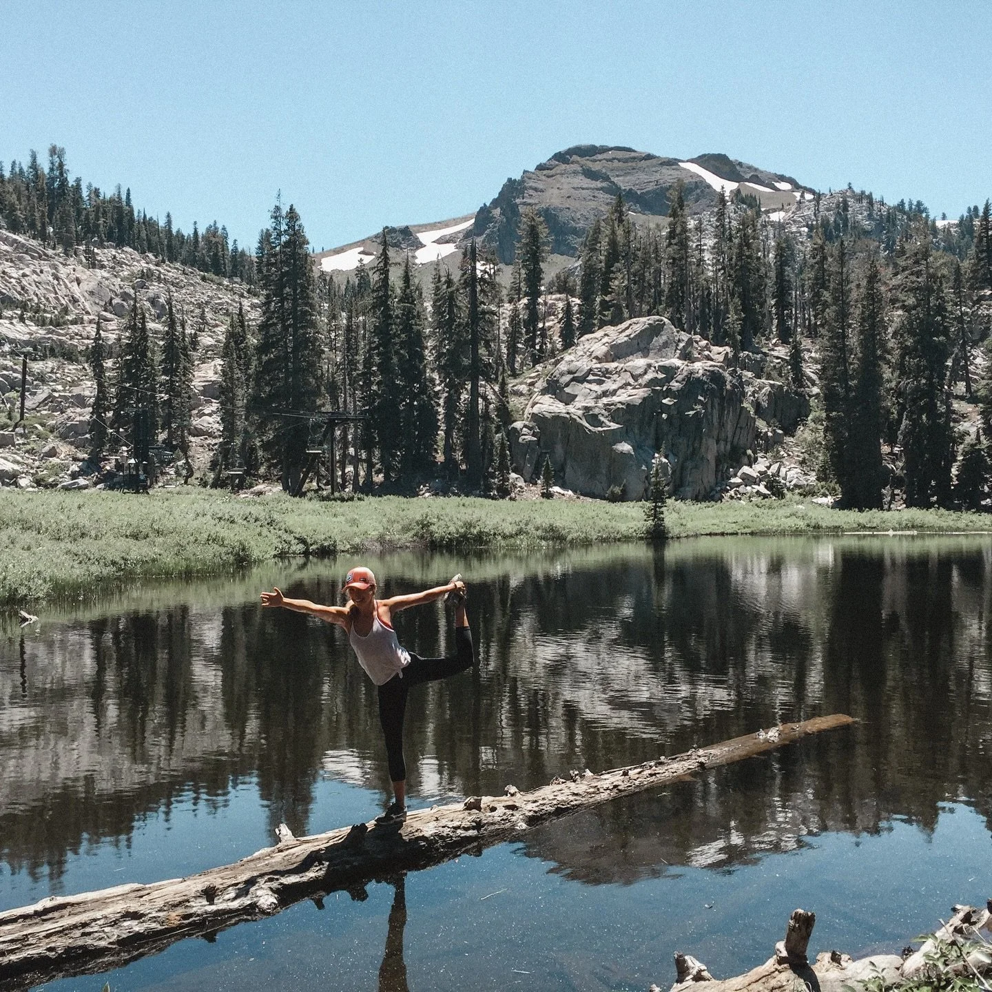 2016 Nostalgia 

&bull; 2016 was for the girls and saying yes to every experience 
&bull; I was living in Porter Square in Cambridge with 3 friends 
&bull; Loving my job at Cushman and Wakefield on the marketing team with the best boss @lindamicd 
&b