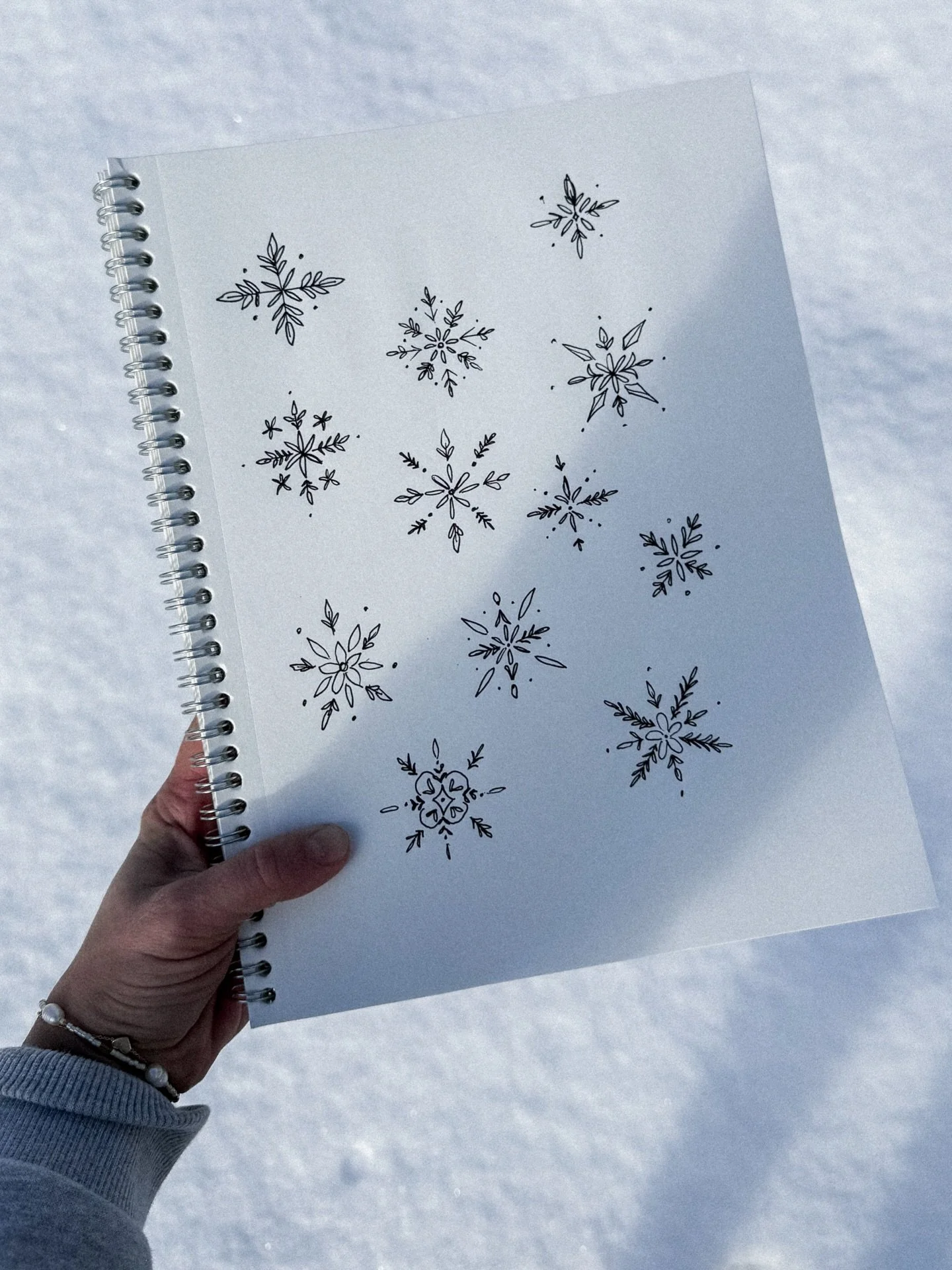 Sketchbook Diaries ✏️ Some new, some old, some super rough and some more refined 

🙋&zwj;♀️ Recognize any of these sketches?! 

I always put pen to paper first when I&rsquo;m designing branding, merch illustrations or icon sets. There is just someth