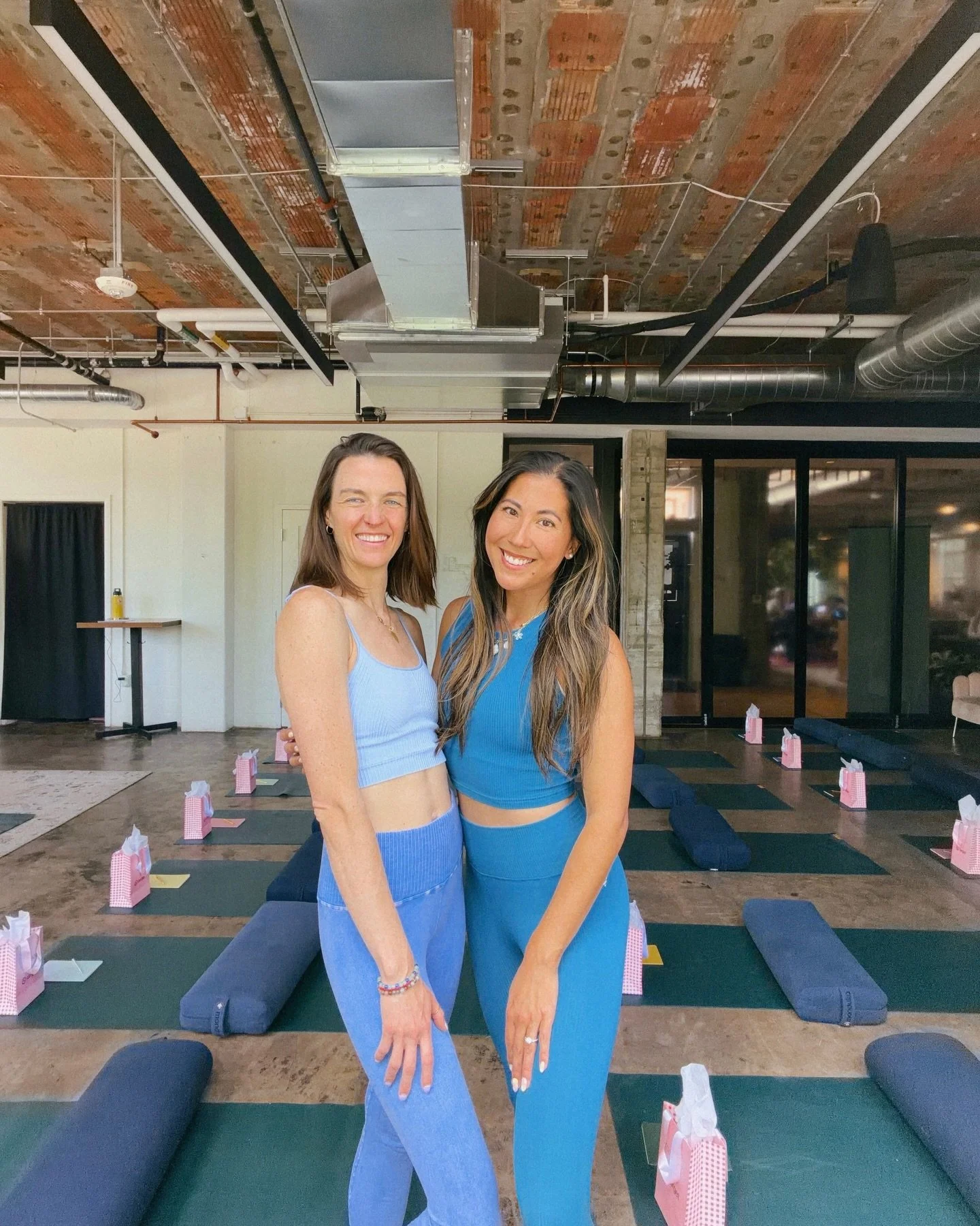 This weekend,  I had the pleasure of co-hosting a Mindful Mini Retreat with @sheilaanne___ for my @denverfitfriends community in honor of Mental Health Awareness month 💛

Together we moved, meditated, wrote, and held space for each other&hellip; and