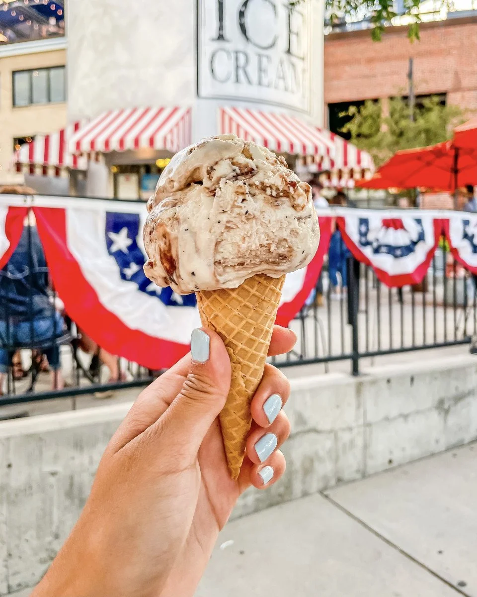 ice cream cone american flags