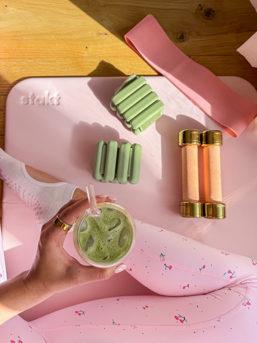 stakt workout mat and matcha latte