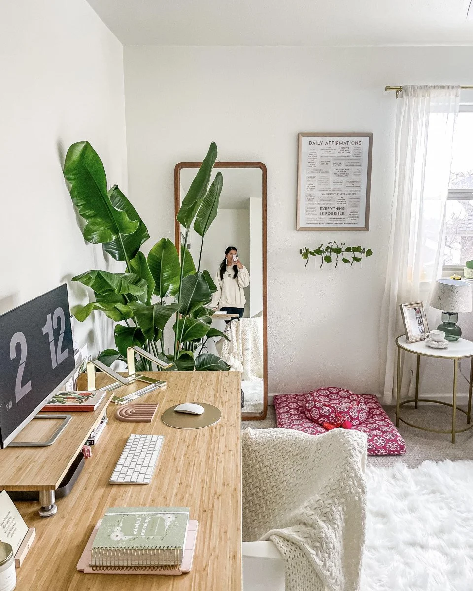 bright at home office