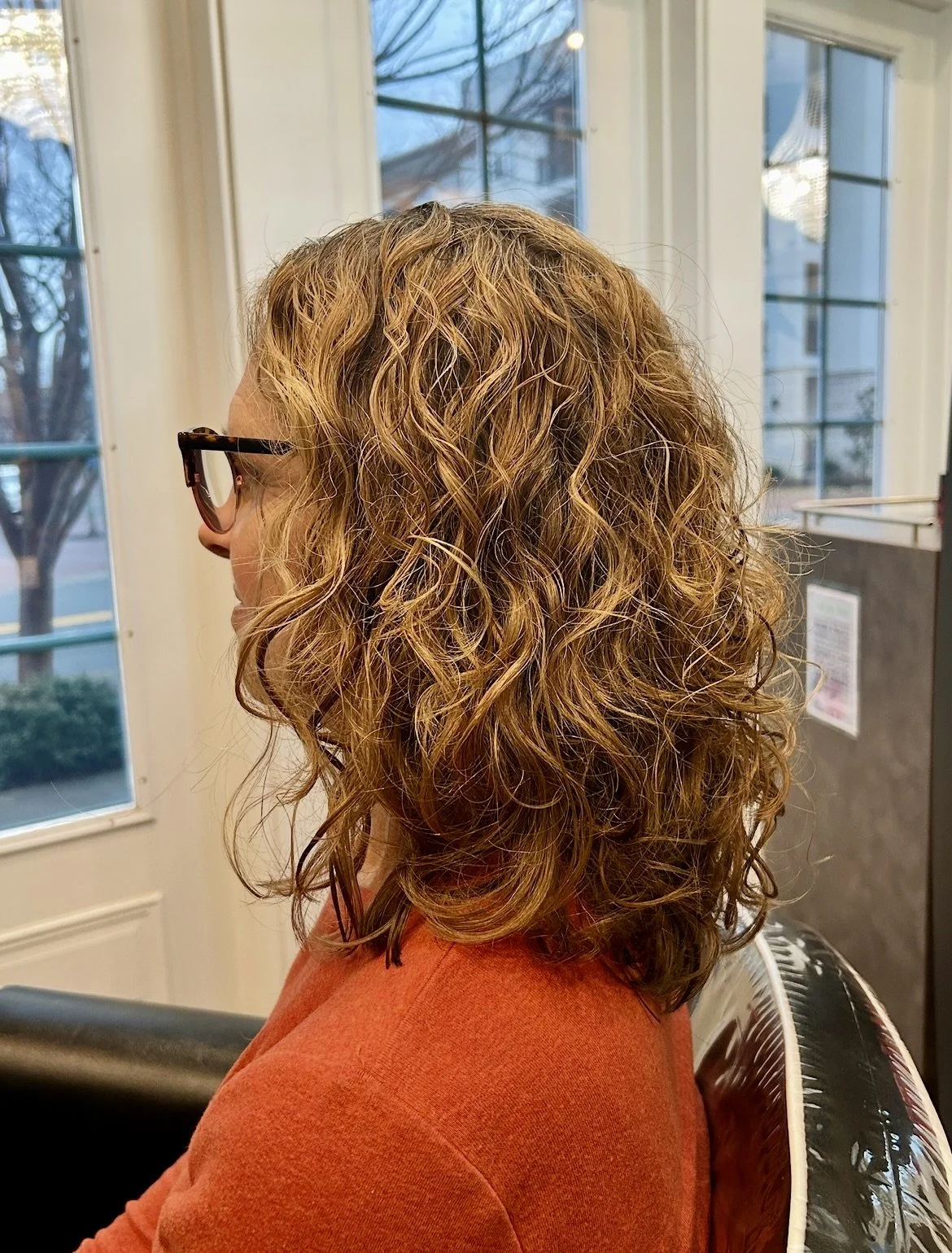 Curly Lob