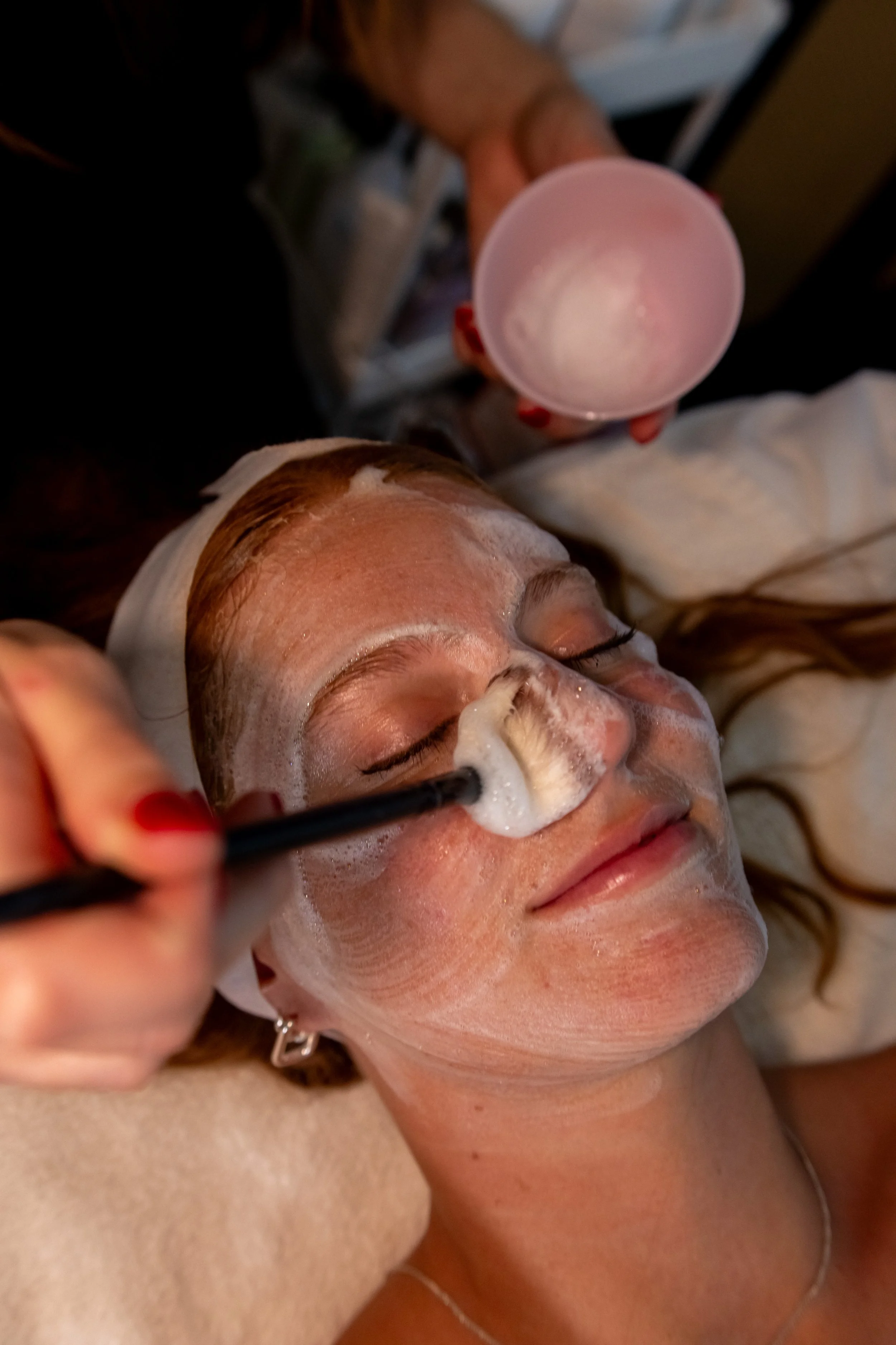 acne facial. detox facial. deep clean facial. cleansing treatment. extractions. 