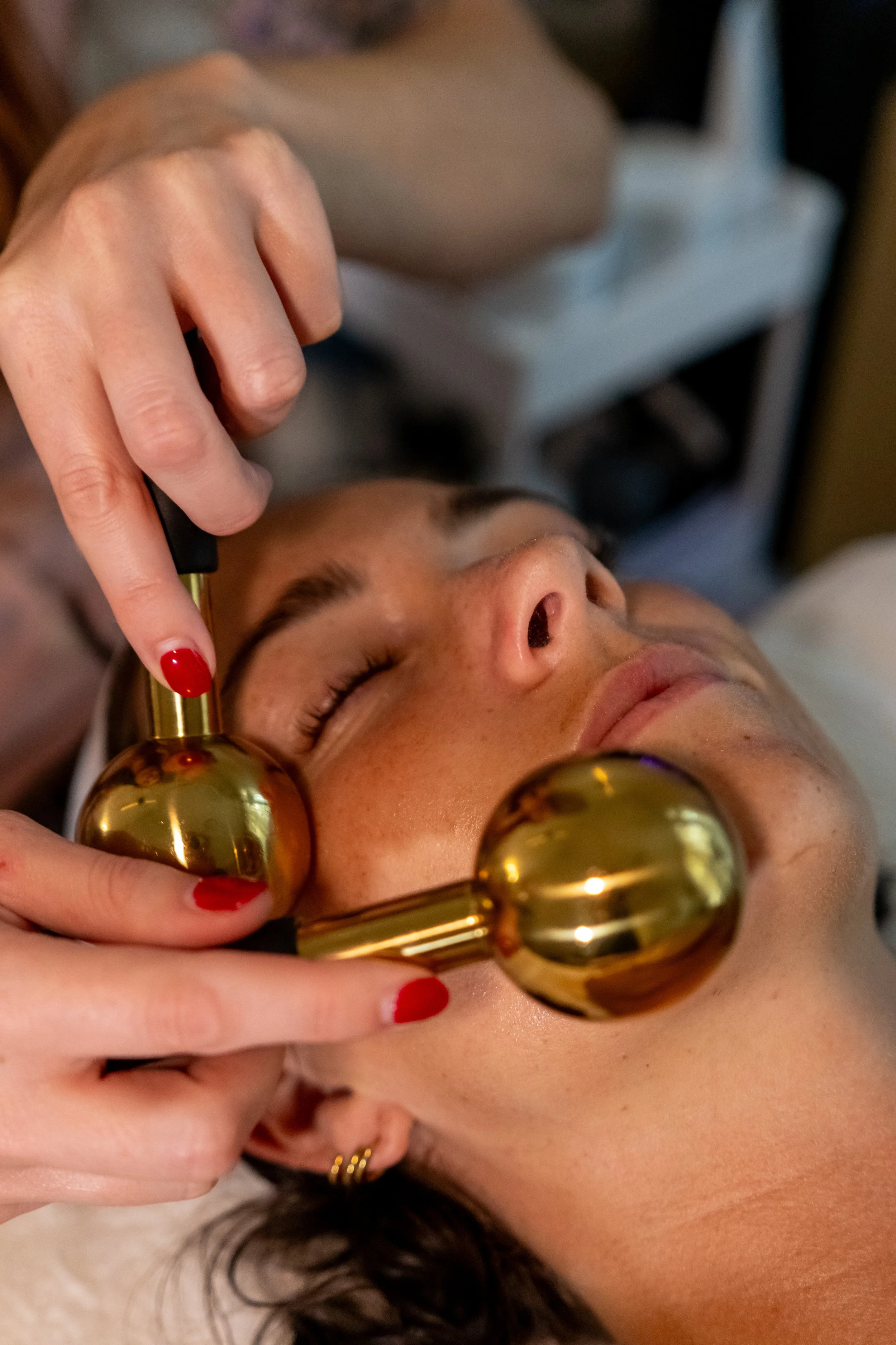 micro needling facial. natural microneedling. pregnancy safe micro needling. 