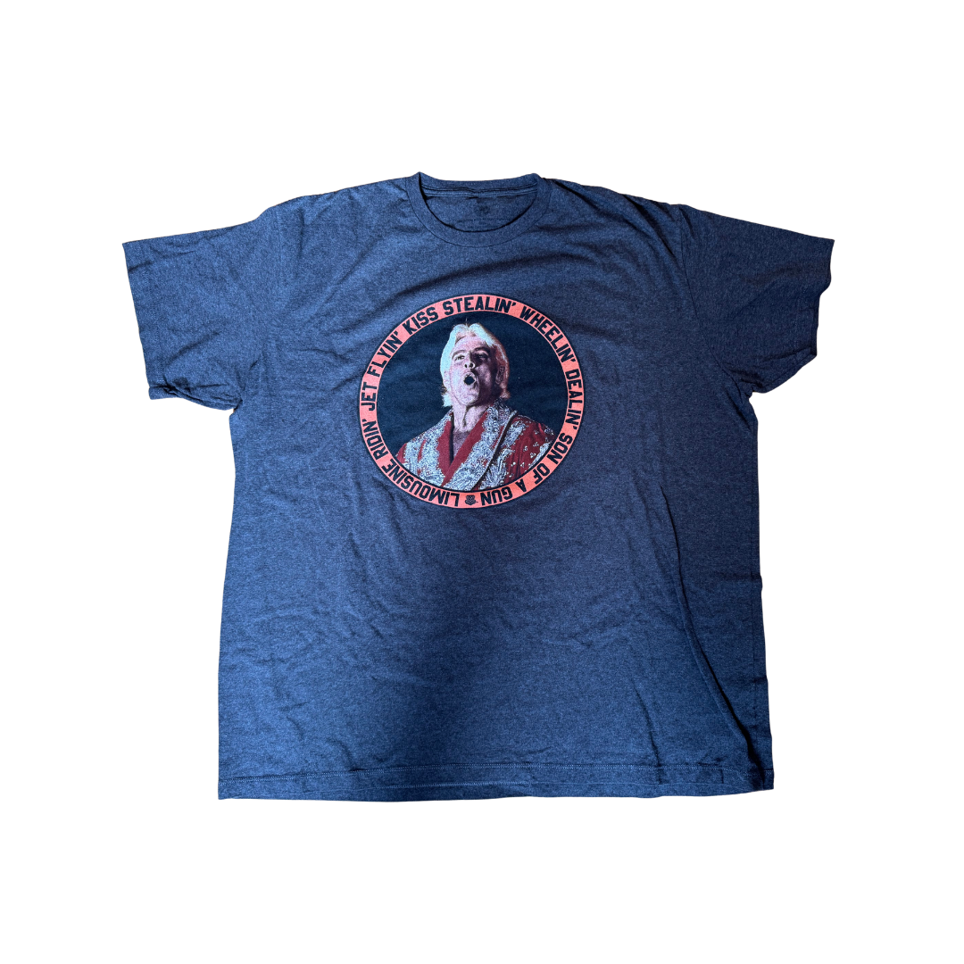 Ric Flair “Jet-Flyin’, Kiss-Stealin’” T-Shirt (3XL)