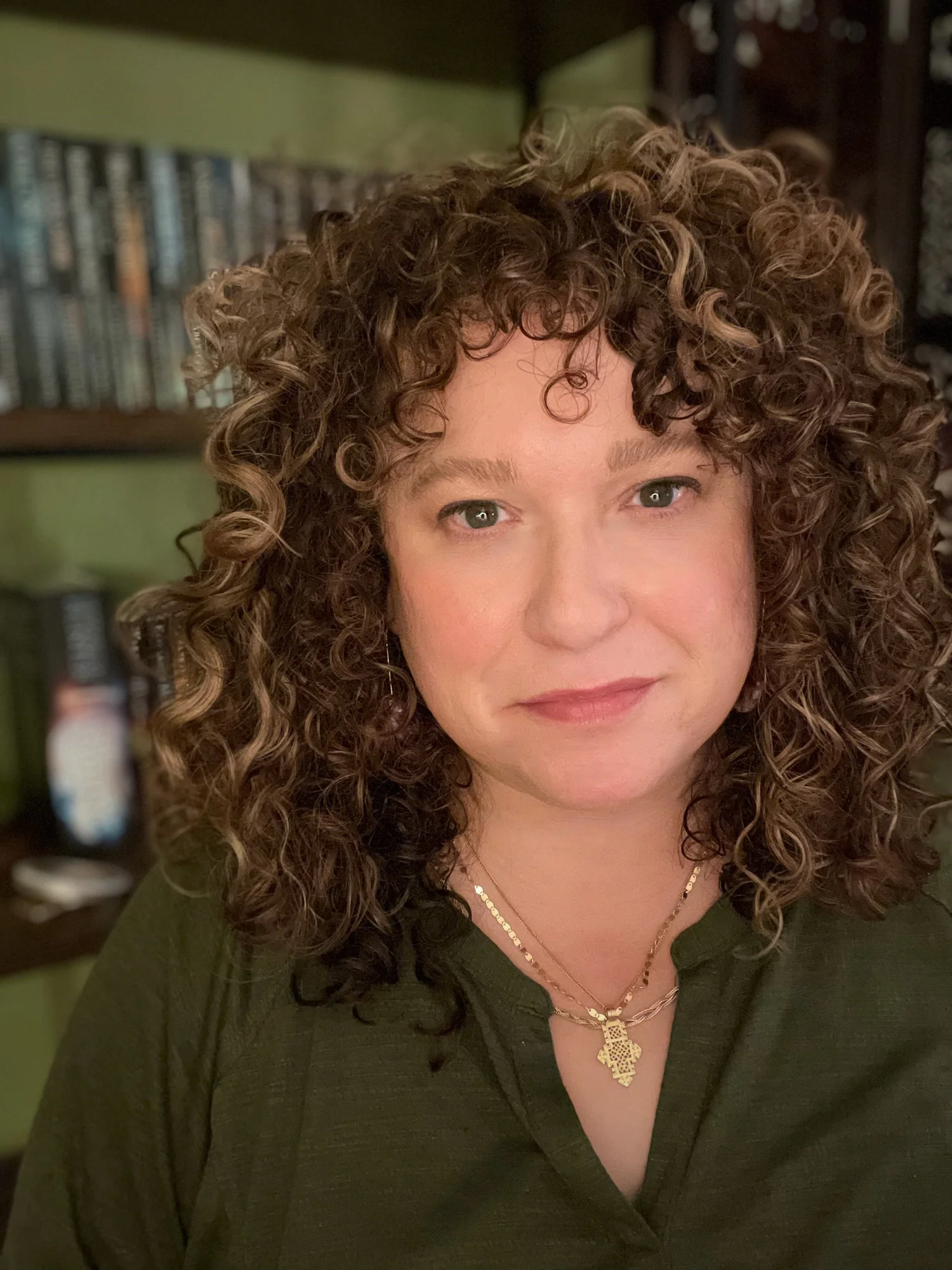 About | Explore Books & Connect Today — Elizabeth Hunter - Fantasy ...