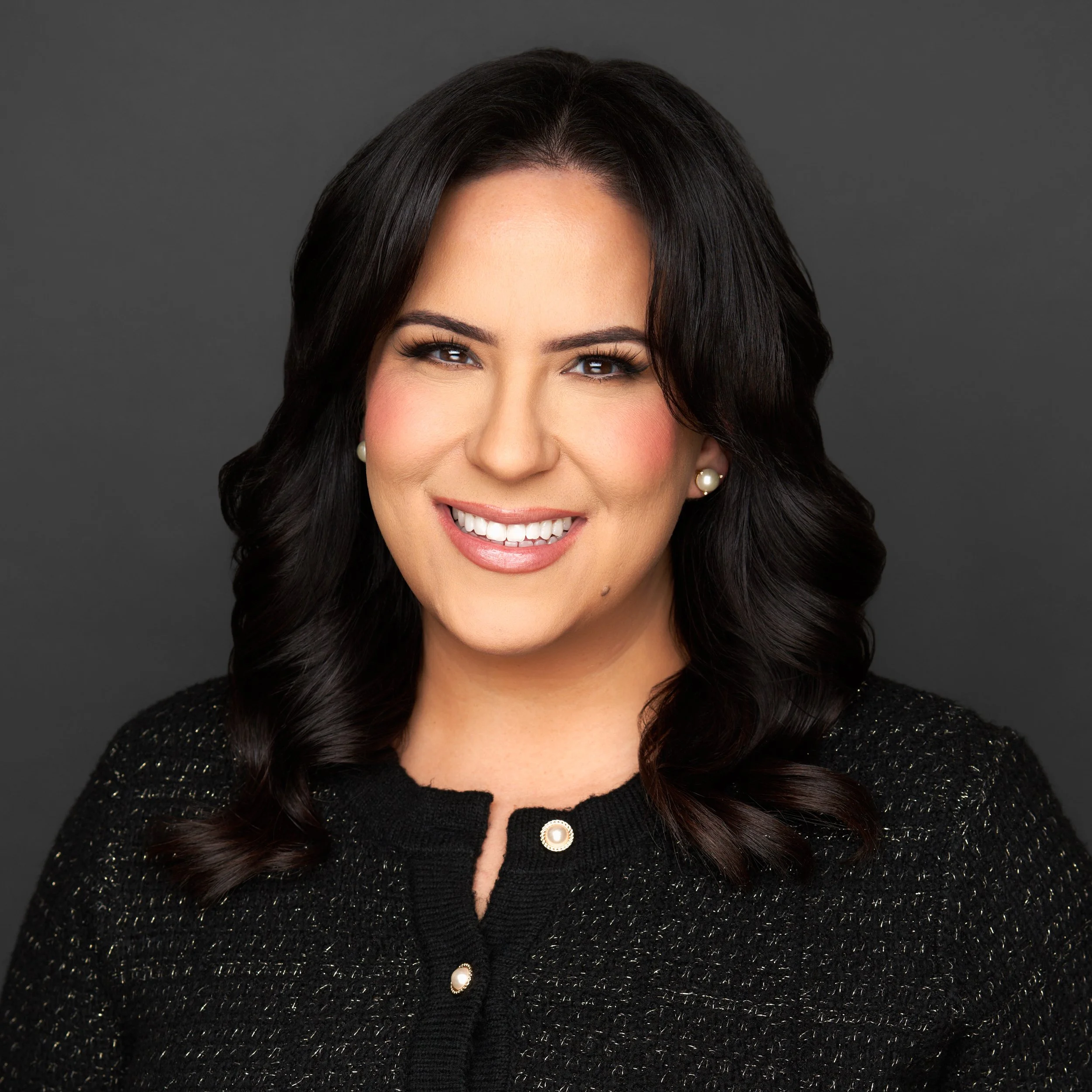 ALBA LIZARRAGA 5-real-estate-headshot-san-diego-reve-studios.jpg