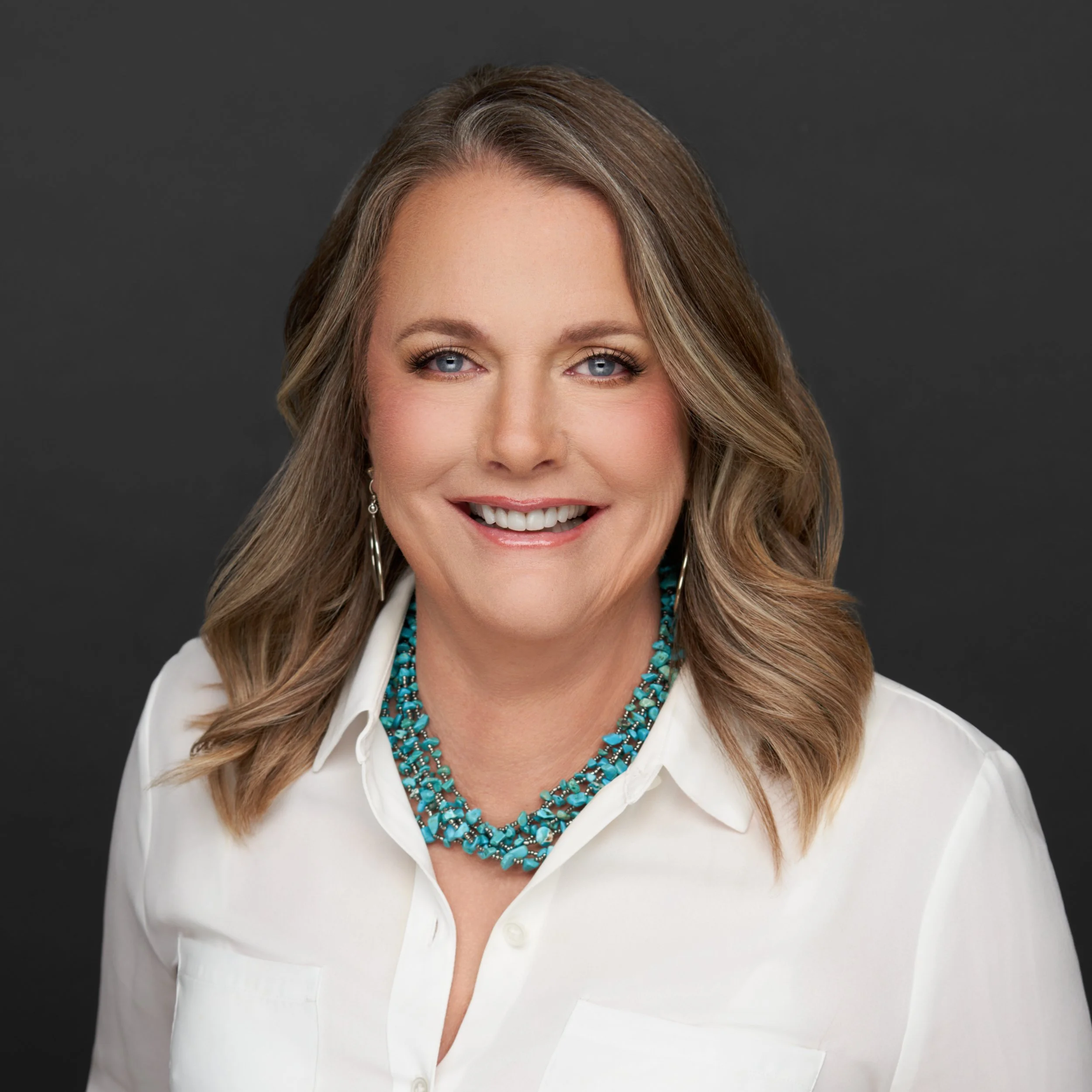 DEB ESPINOZA 5-real-estate-headshot-san-diego-reve-studios.jpg