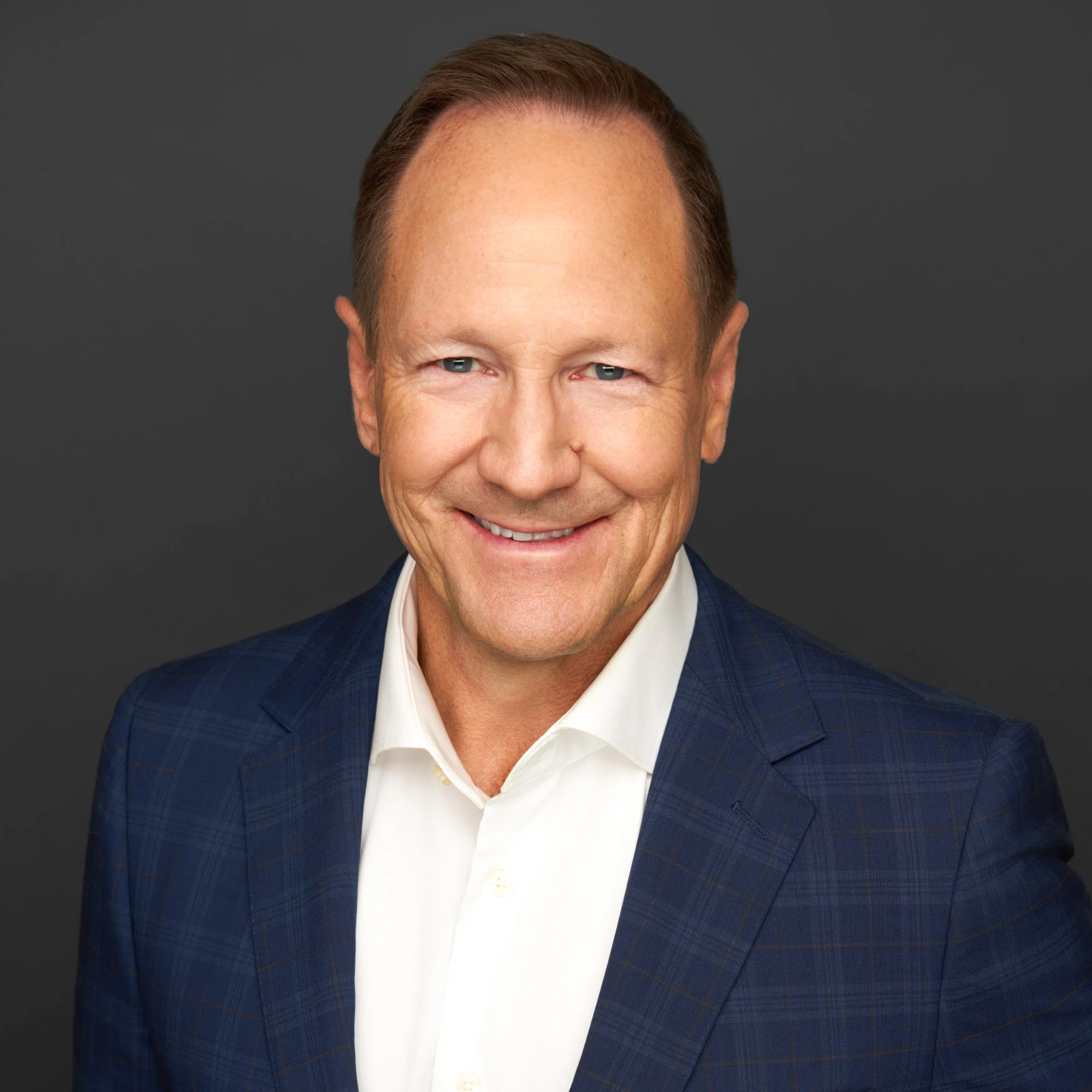 KENT THOMPSON 7-real-estate-headshot-san-diego-reve-studios.jpg