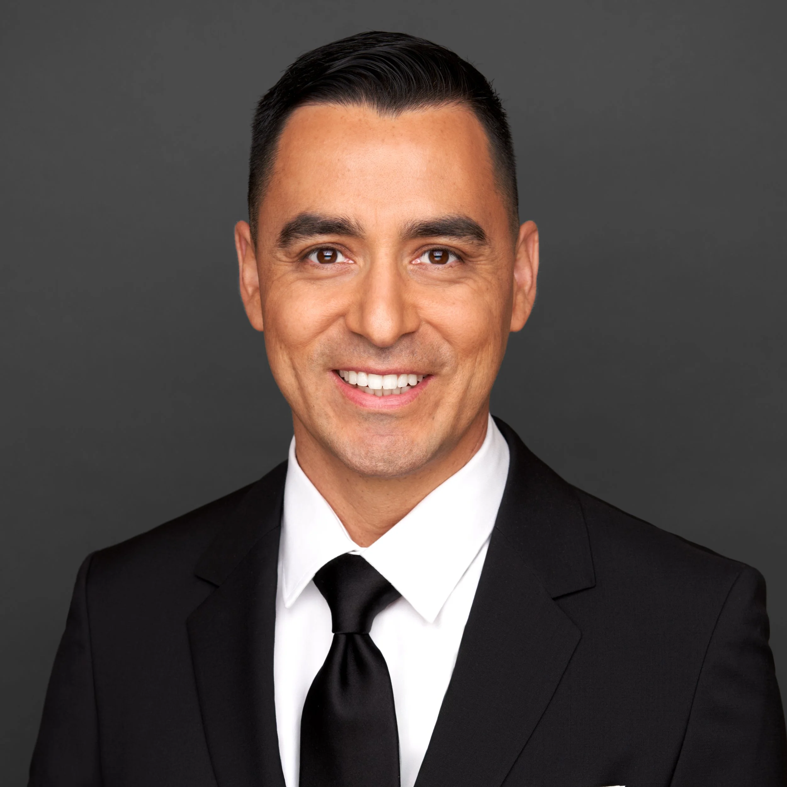 FRANCISCO VILLASANA 2-real-estate-headshot-san-diego-reve-studios.jpg