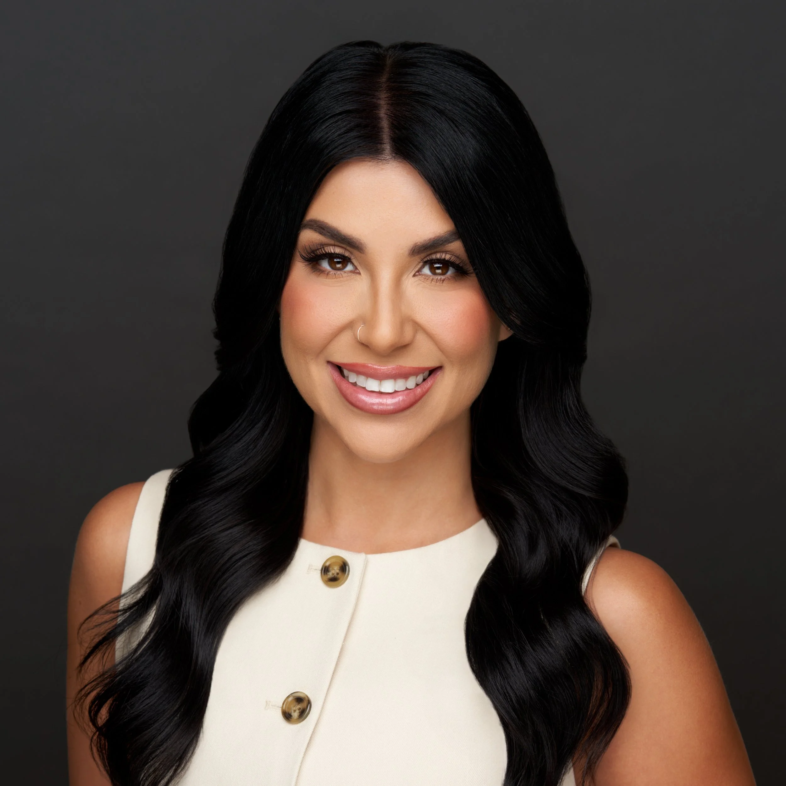 MARIA VARGAS 6-real-estate-headshot-san-diego-reve-studios.jpg
