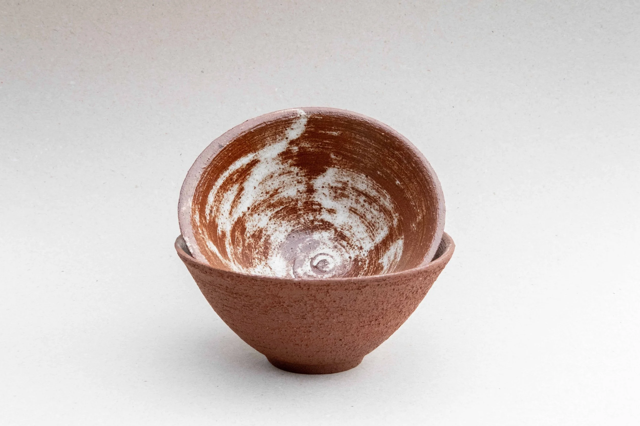 två röda skålar.jpg