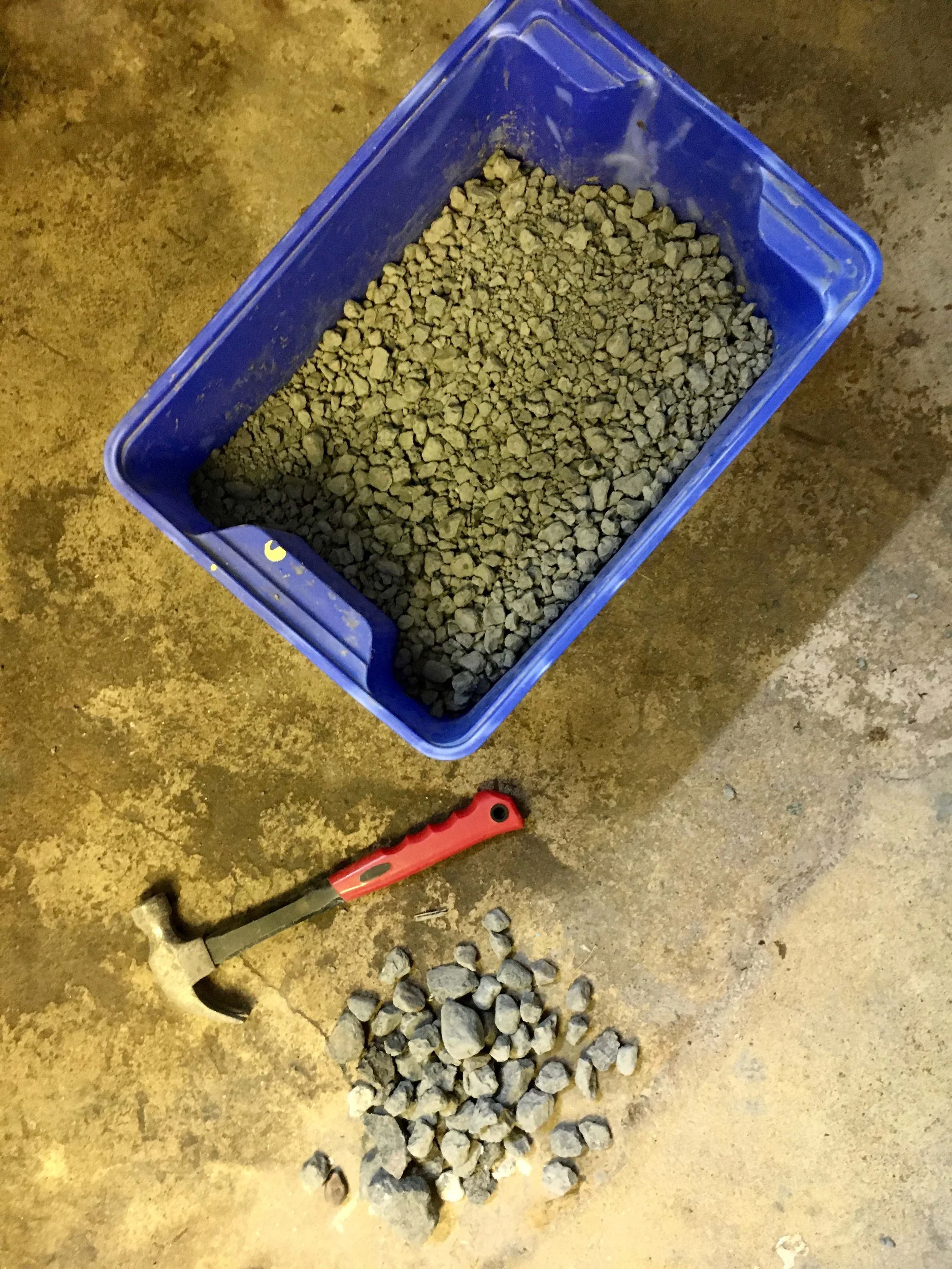 wildclay blue bucket.jpg