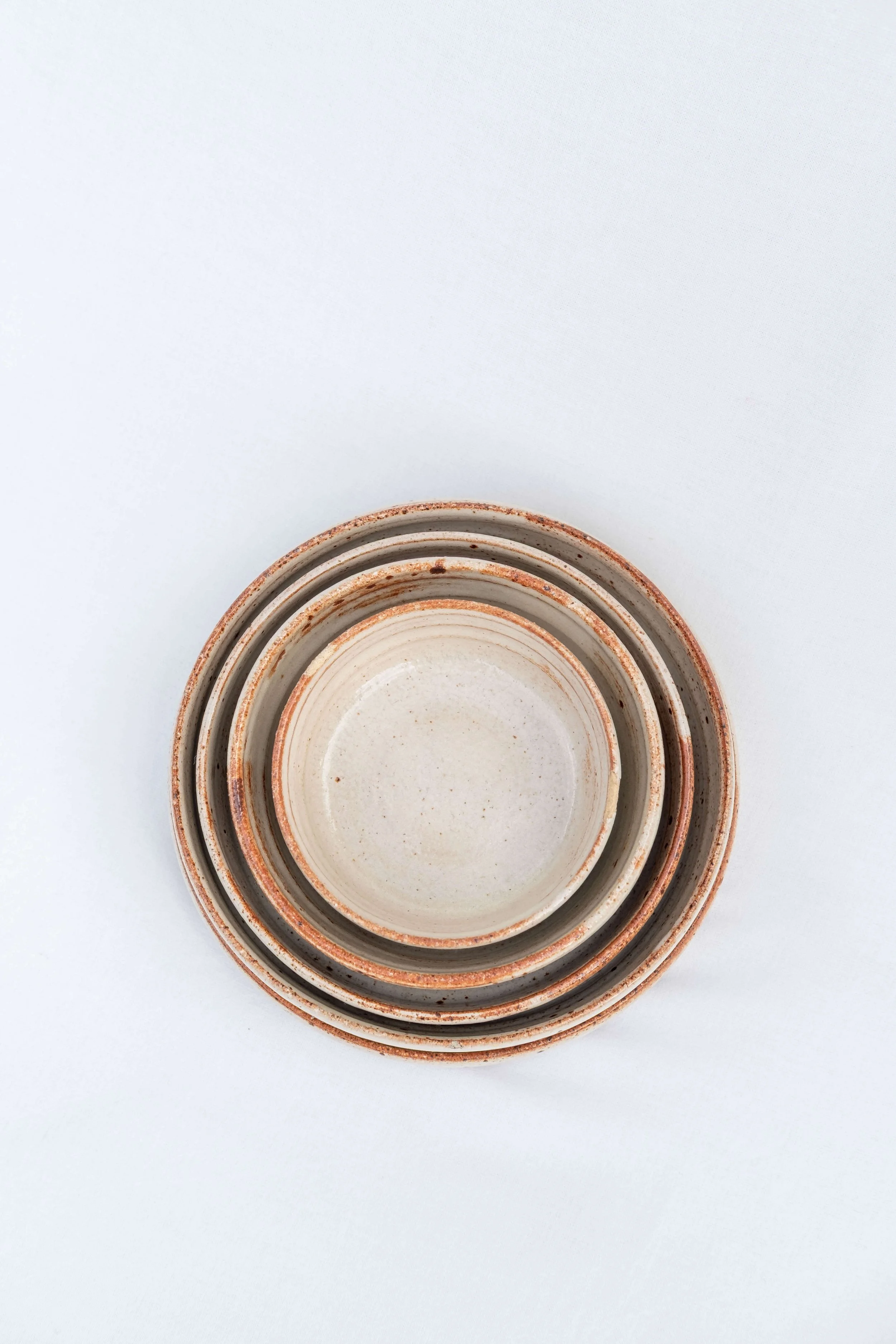 4 skålar järnoxid.jpg