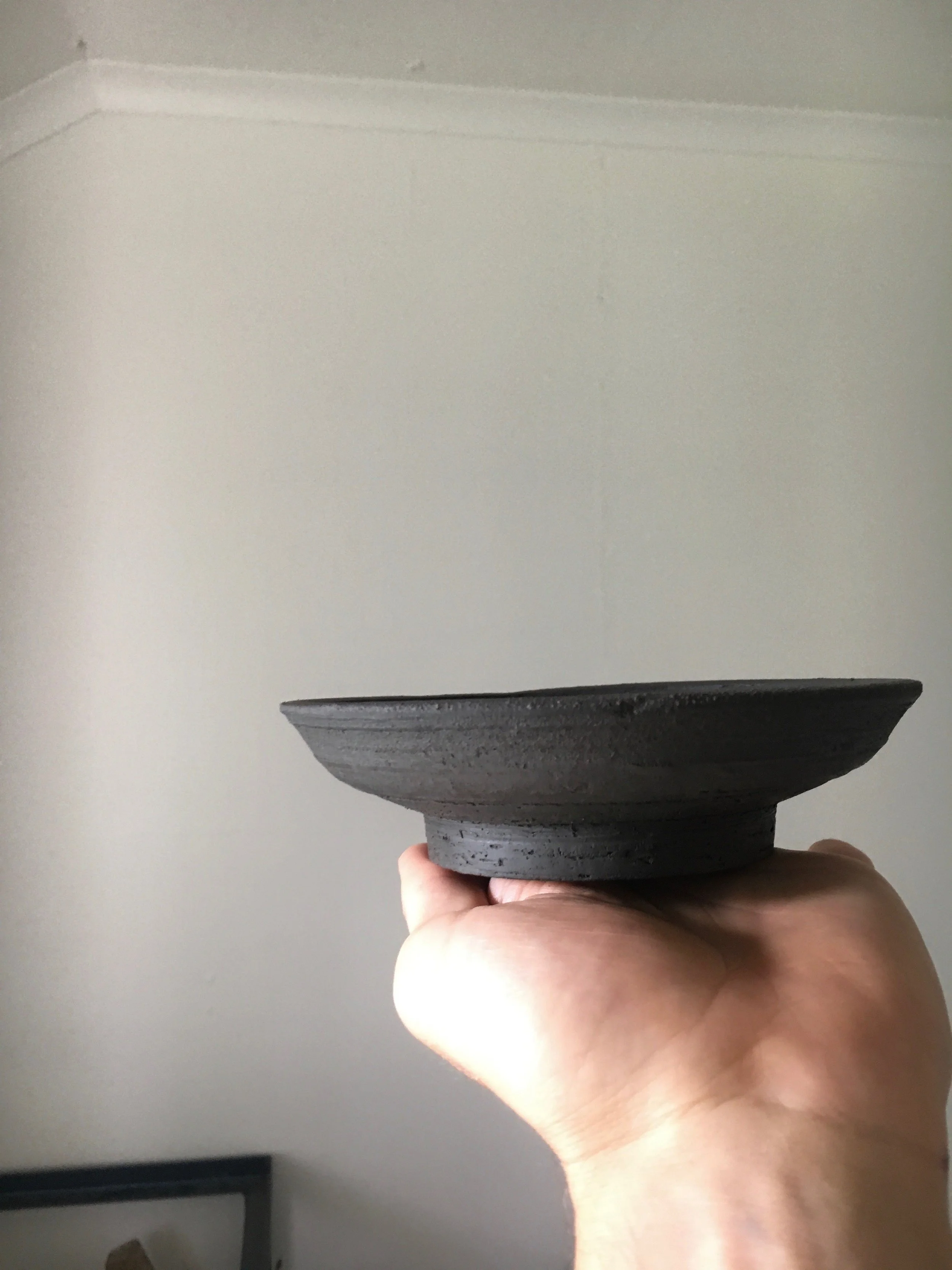 wild clay hand skål.jpg