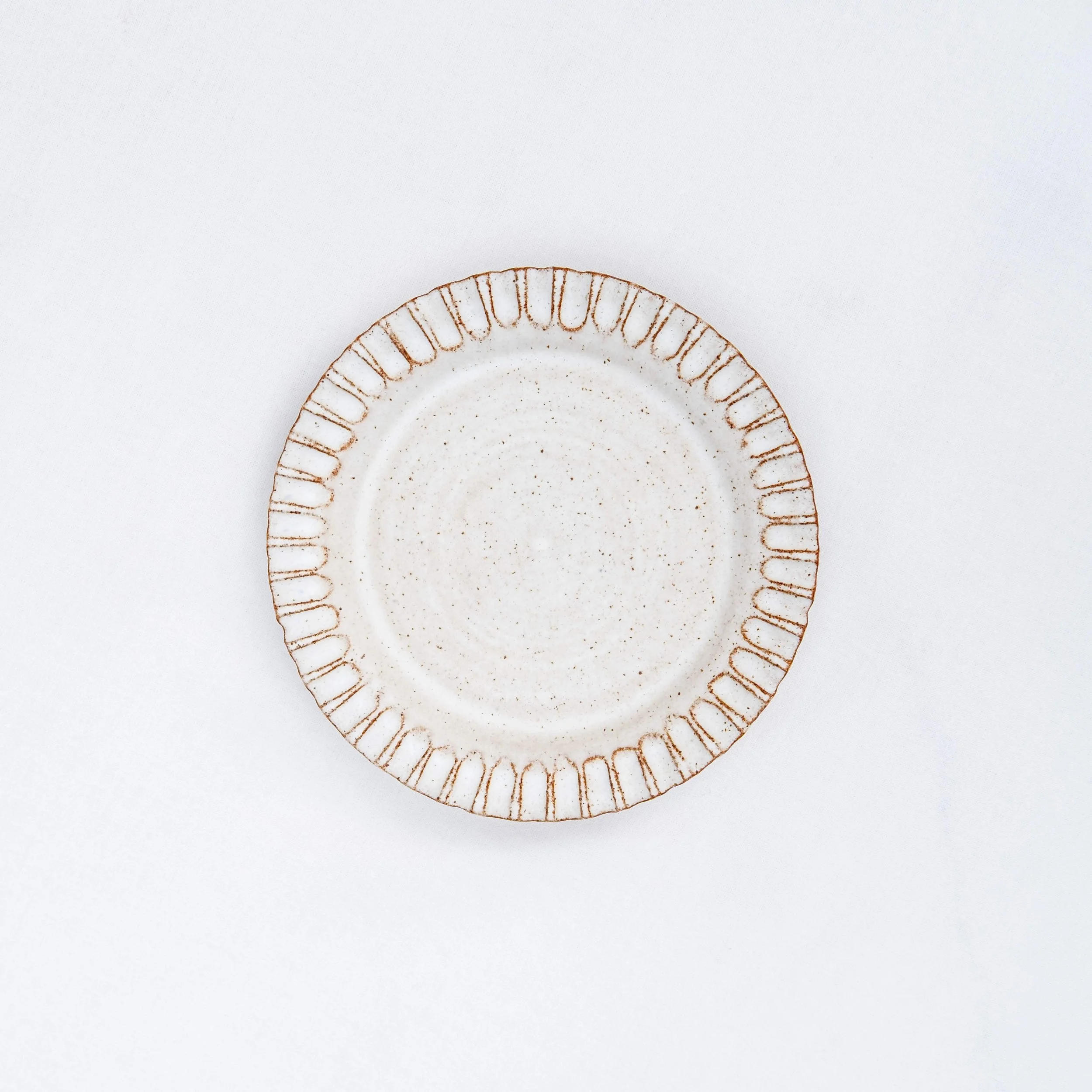 Vit tallrik liten.jpg