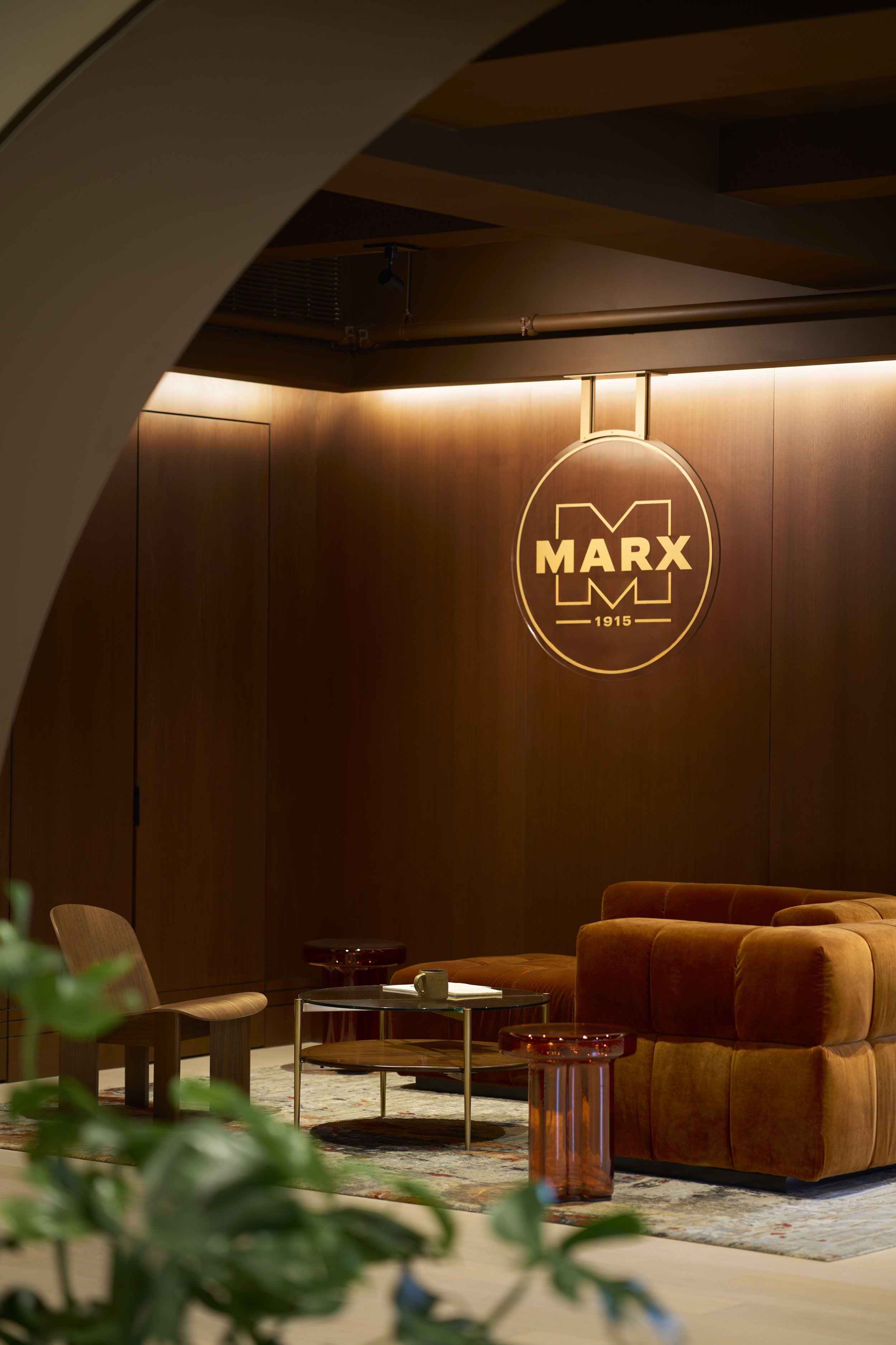 260327_Marx_Office_Entry_Sign_001_2.jpg