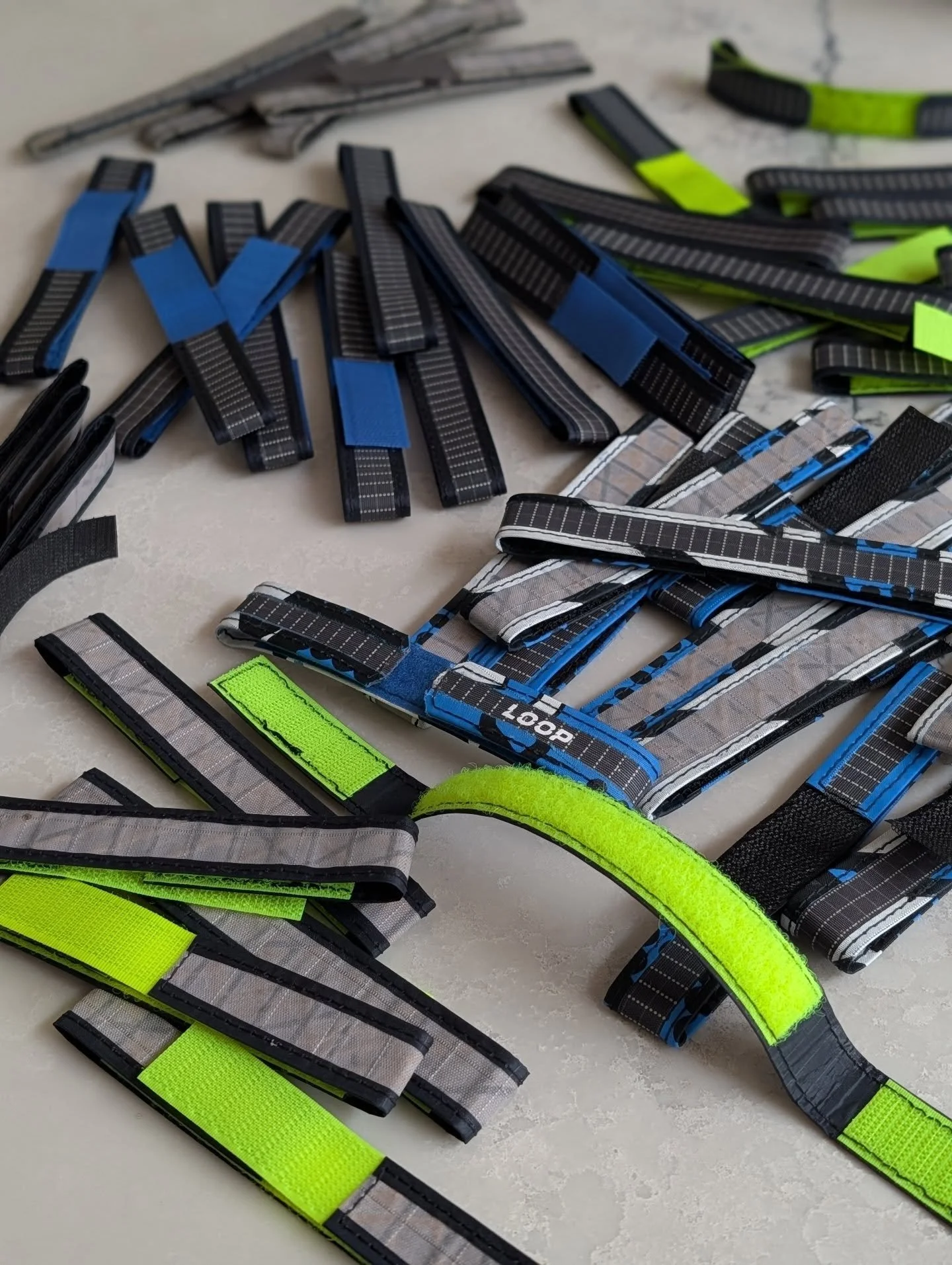 A fresh drop of smartwatch version prototypes (No.6) just landed&hellip;

Now comes the real test.

I&rsquo;m looking for people locally especially anyone into watersports, who&rsquo;s up for putting these through their paces. Salt, spray, speed, all