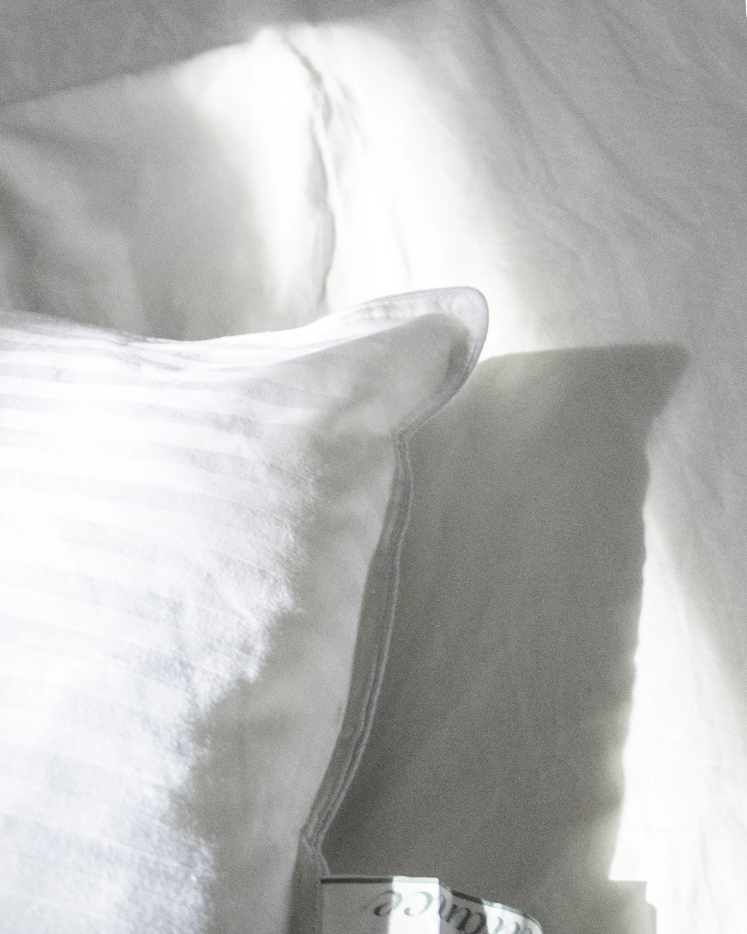 Línea de almohadas premium y duvets de alto confort para hoteles boutique y desarrollo de marca propia