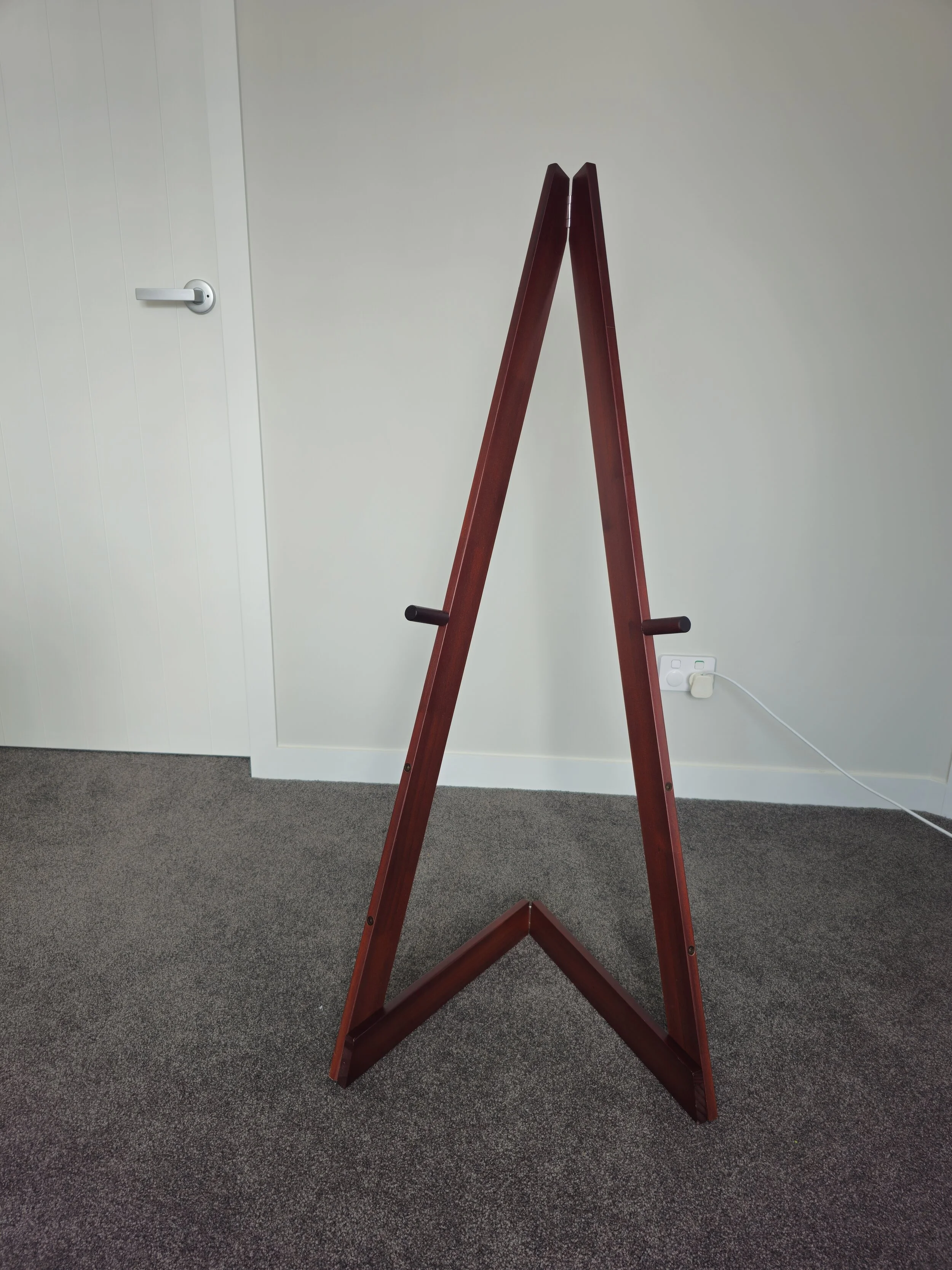 Wooden Easel Stand