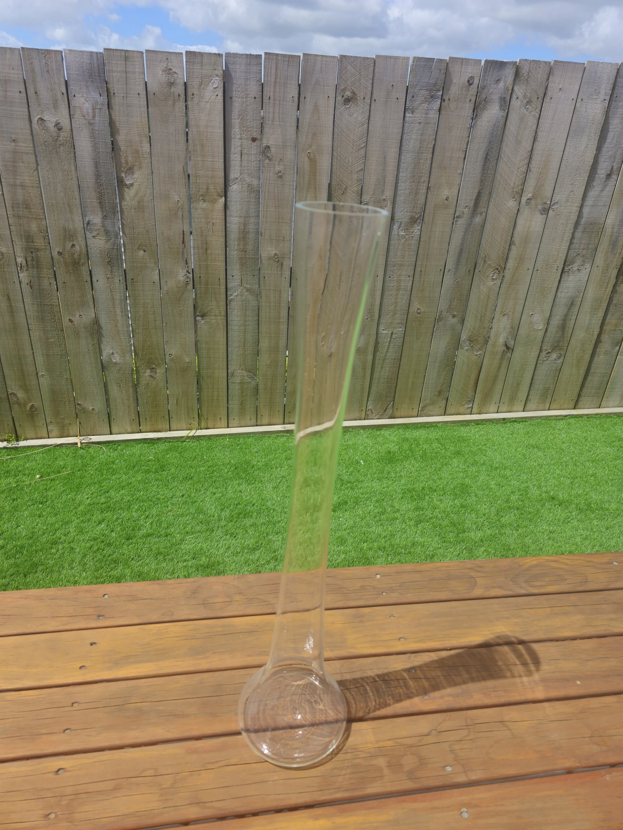 Round Bottom Eiffel Vase