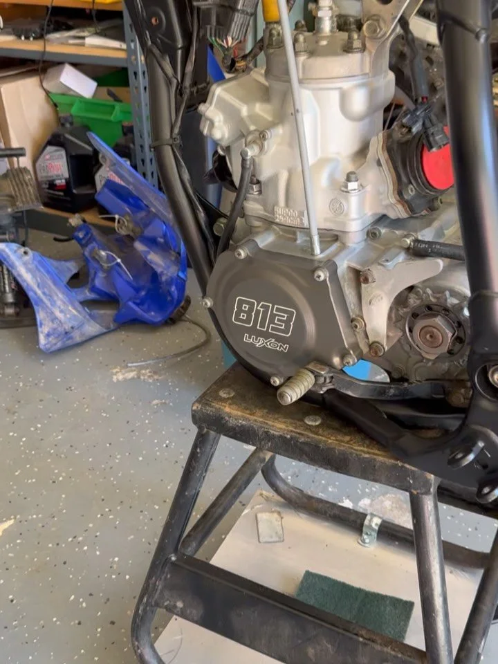 When the pile of parts starts looking like a bike again. Can&rsquo;t wait to put these magic sticks on my &lsquo;03 Yamaha YZ250. #YZbuild #YZrestore #steelframe #twostroke 😛✨ @tbtracing @dirtbikemag