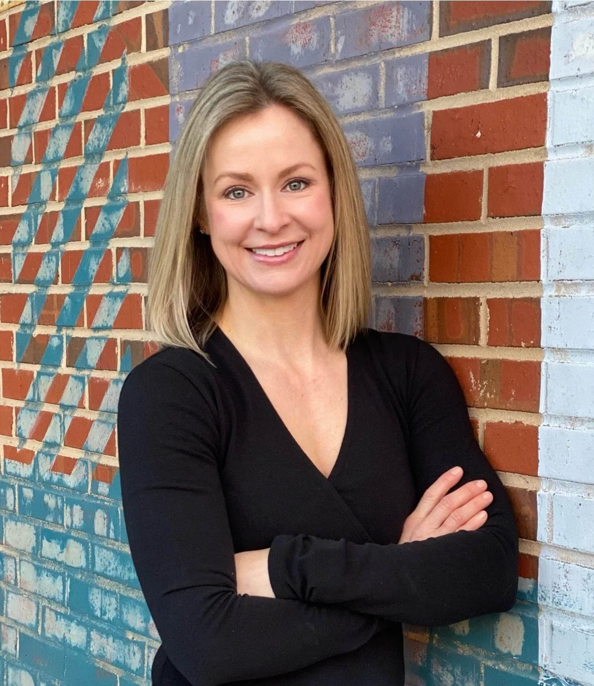 🎉H A P P Y 🥳 B I R T H D A Y 🎉 J U L I E 🎂

Join us in wishing @julie_newsouthmed a HAPPY BIRTHDAY! Not only is she an incredible aesthetician, she&rsquo;s also a woman that leads with warmth, kindness and her whole heart. Plus, she&rsquo;s alway