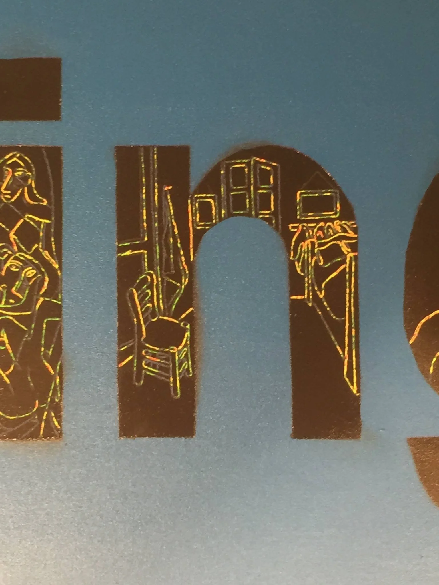 Détail d'une lettre avec une illustration intérieure représentant une scène de cuisine avec des chaises et des éléments de cuisine en couleurs contrastantes.