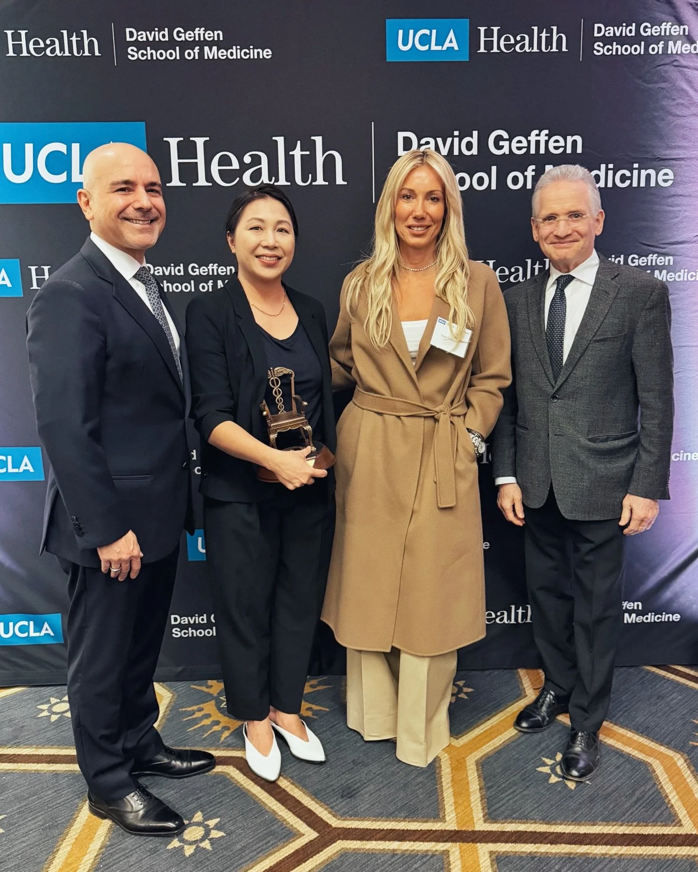 An inspiring evening recognizing UCLA&rsquo;s Dr. Elaine Y. Hsiao for her groundbreaking contributions to microbiome research and human health. With gratitude to @esrailian and @uclahealth 💙💛