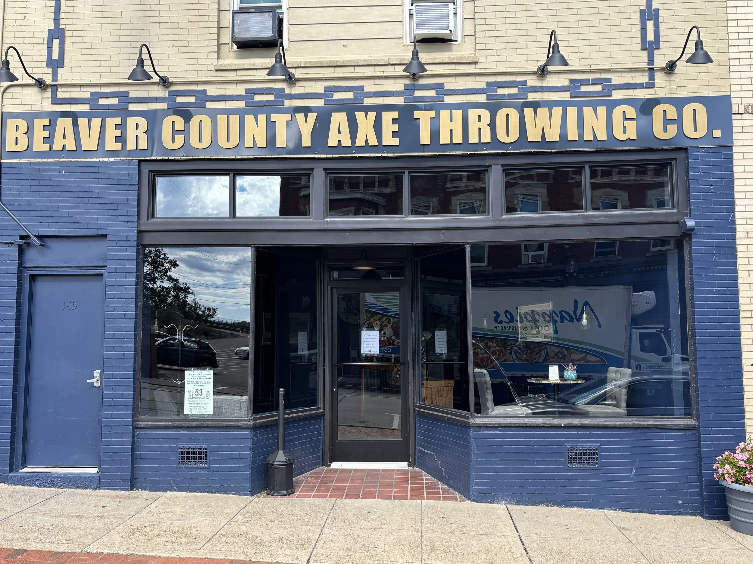 Commercial Window Cleaning Beaver County Pa 
Commercial Window Cleaning Rochester Pa
Commercial Window Washing Beaver County Pa
Commercial Window Washing Rochester Pa